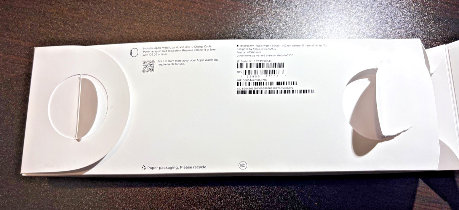 Apple Watch Series 11 (GPS + LTE) 42MM Natural Titanium Case & band -Milanese