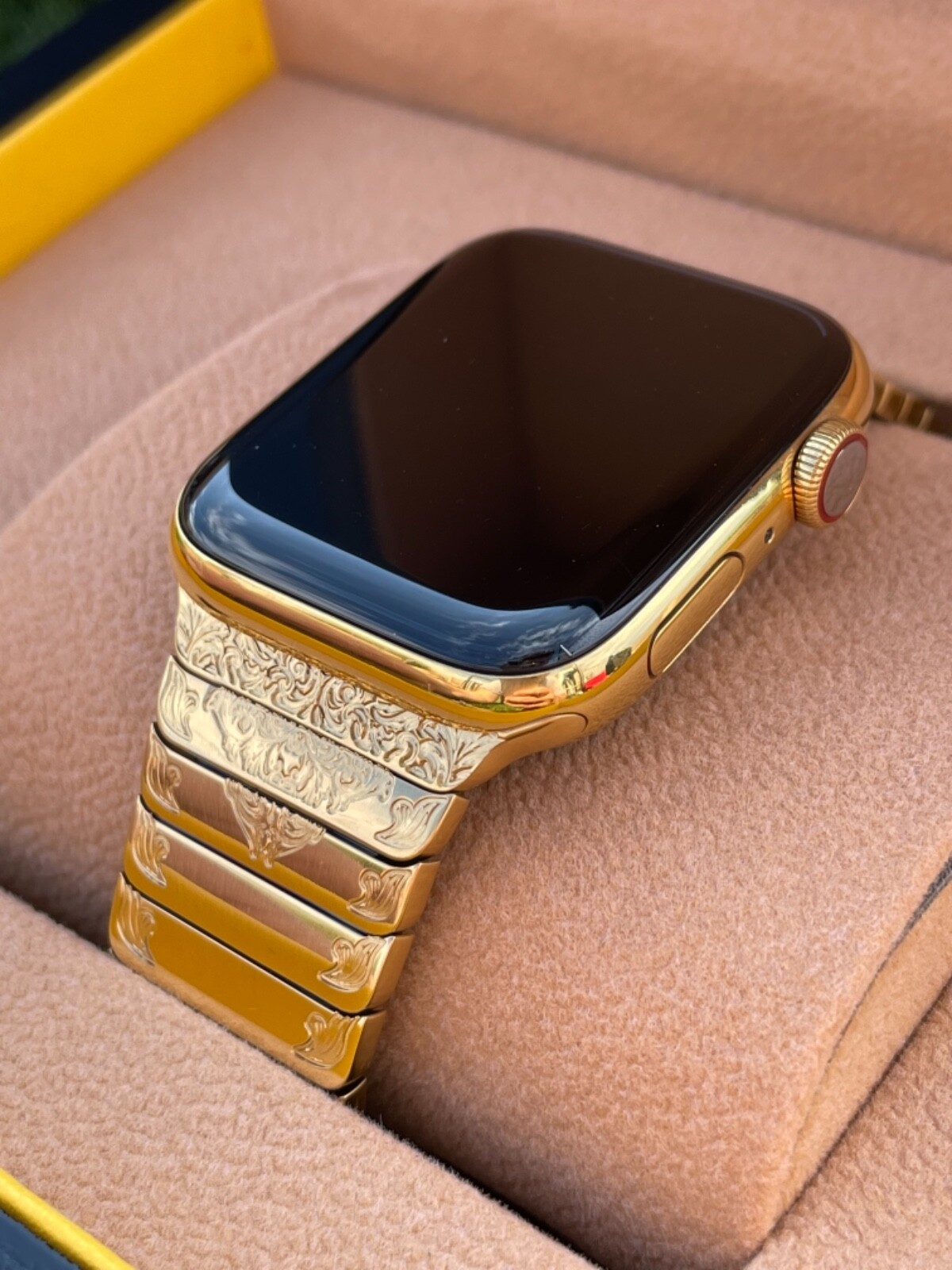 Custom 24k Gold Plated 45mm Apple Watch Stainless Steel Series 7 ENGRAVED Band