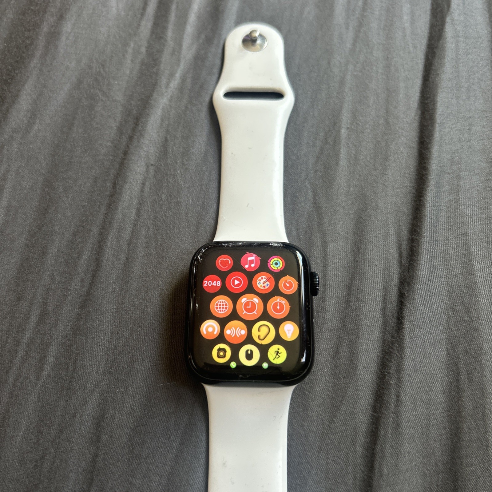 Apple Watch Series SE 2nd Generation 44mm (GPS + Cellular) Aluminum Case –