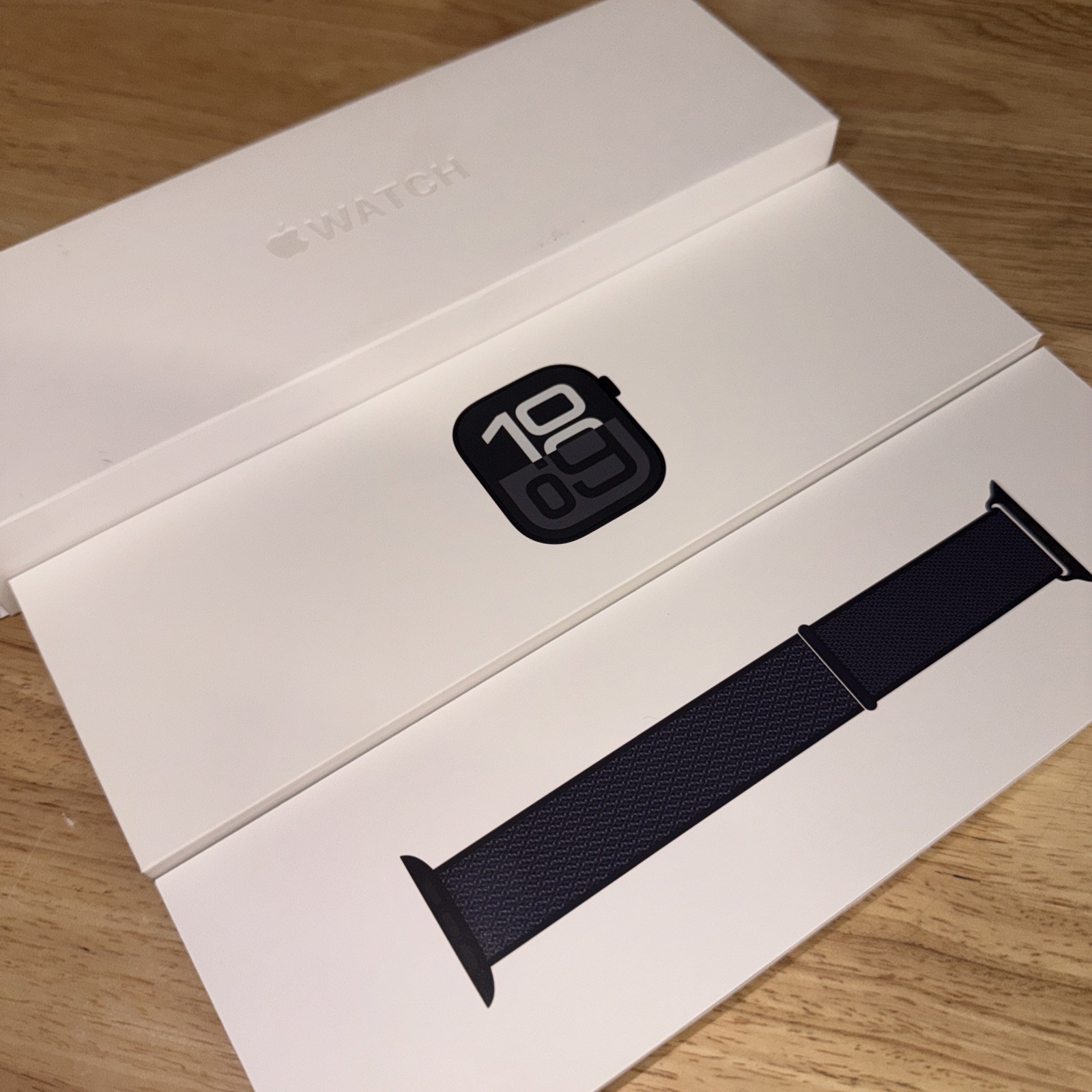 Apple Watch Series 10 GPS + Cell 42mm Jet Black Case w Ink Sport Loop MWX83LW/A