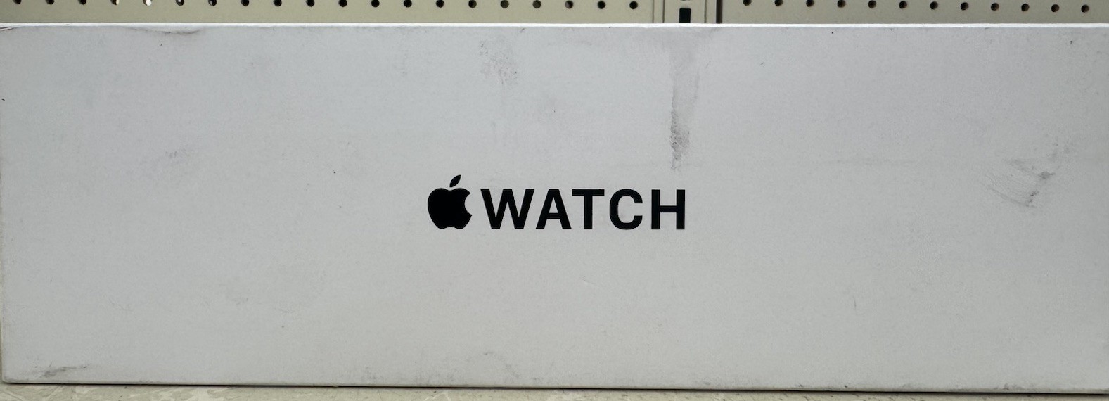 Apple Watch SE 3 40MM Midnight Aluminum Black Sport Band MEP94LW/A. A8