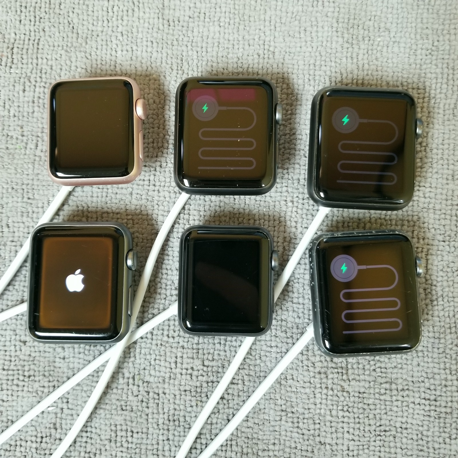 Apple Watches Series 1 and Series 7000 – Locked For Parts