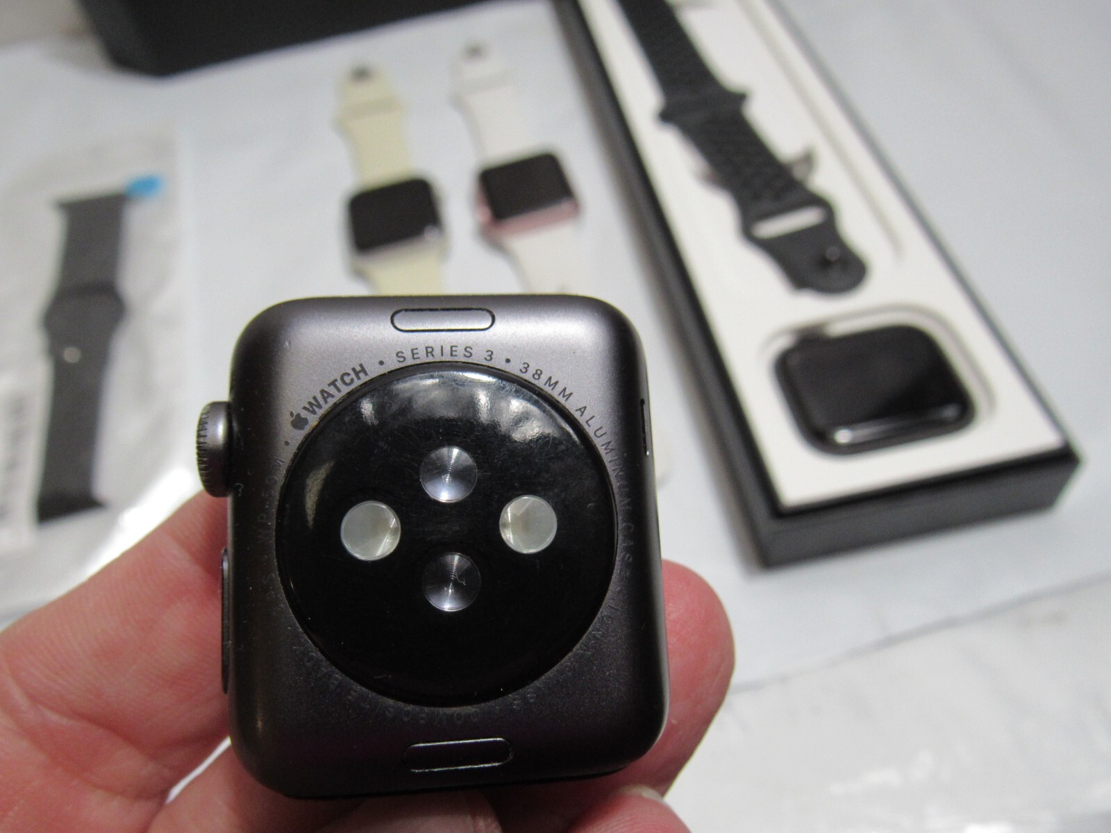 4 Apple Watches Series 1, 3, 4, SE Nike K51K