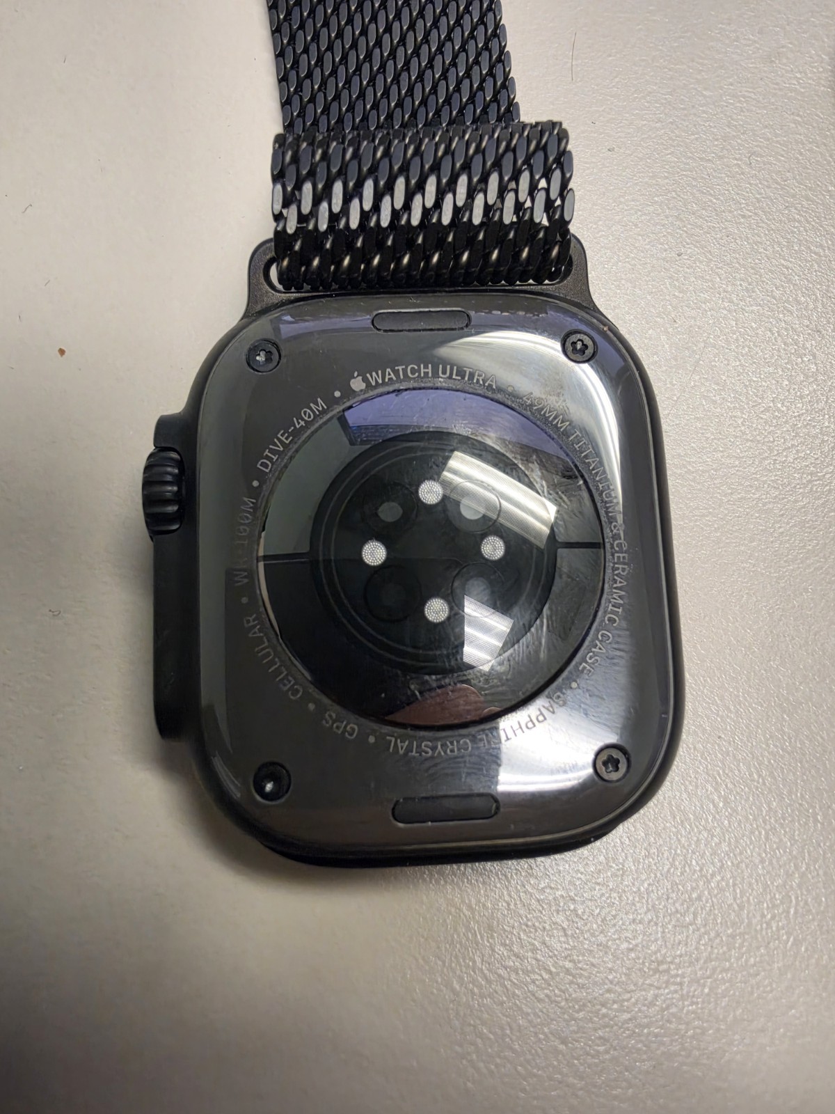 Apple Watch Ultra 3 Titanium GPS + Cellular A3281 Unlocked with original boxmed