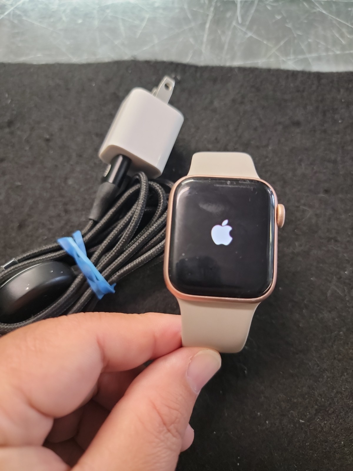 Apple Watch Series 5 40mm Gold Aluminum Case with Pink Sport Band (MWWP2LL/A)…