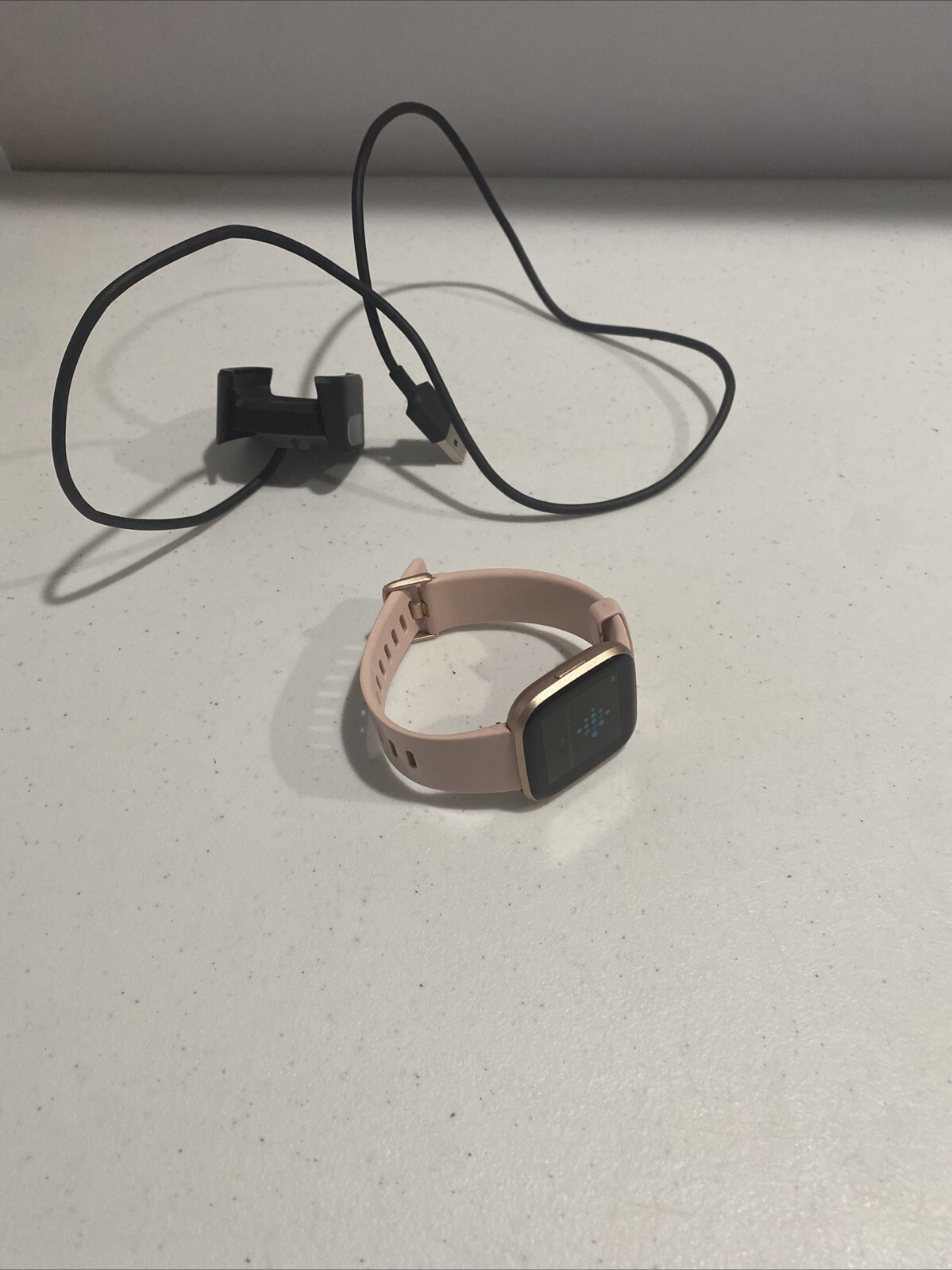 Fitbit Versa 2 Health & Fitness Smart Watch Copper Rose Pink Band FB507