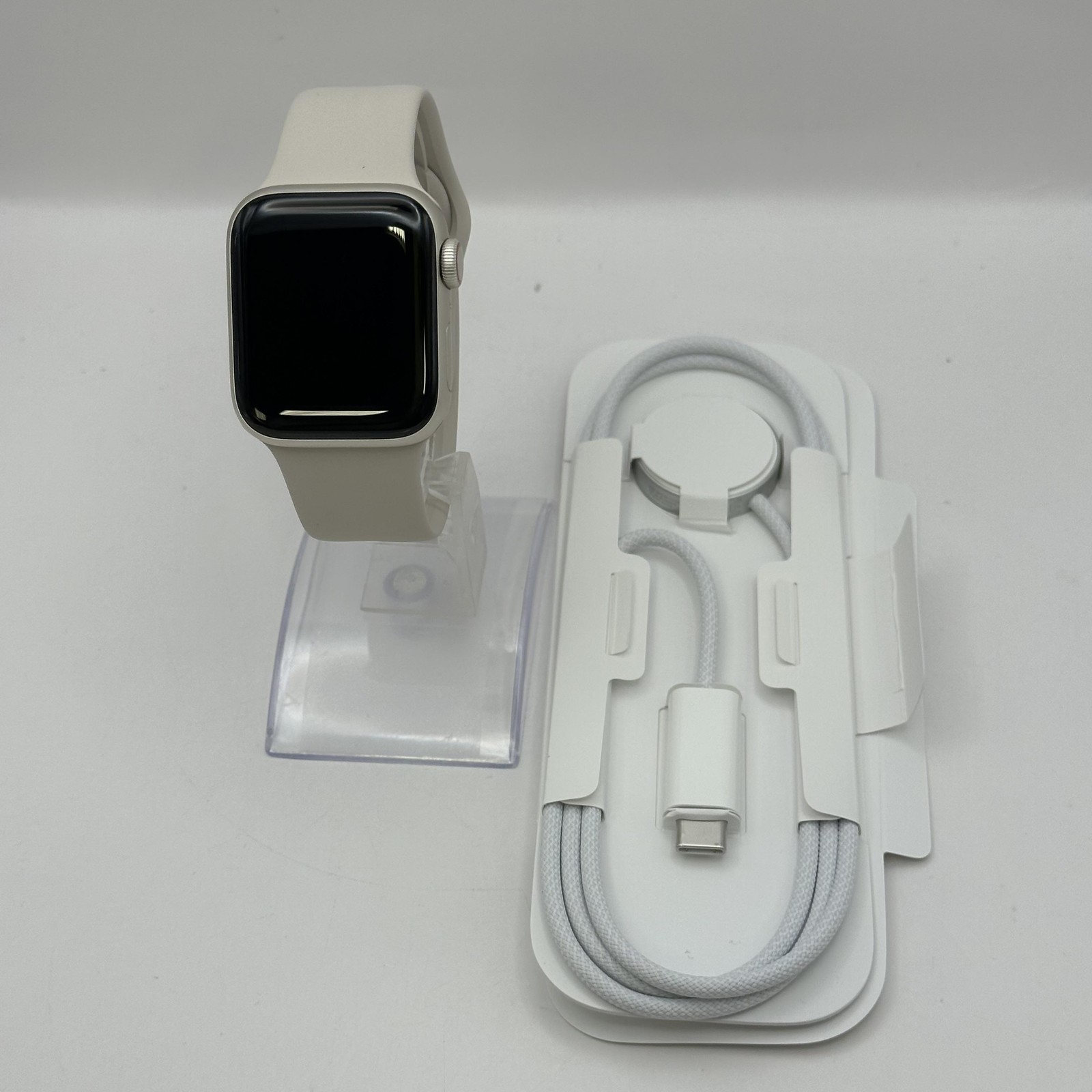 Apple Watch (SE) 2nd Gen. 40mm Starlight Aluminum (LTE) w/Starlight Sport – 7/10