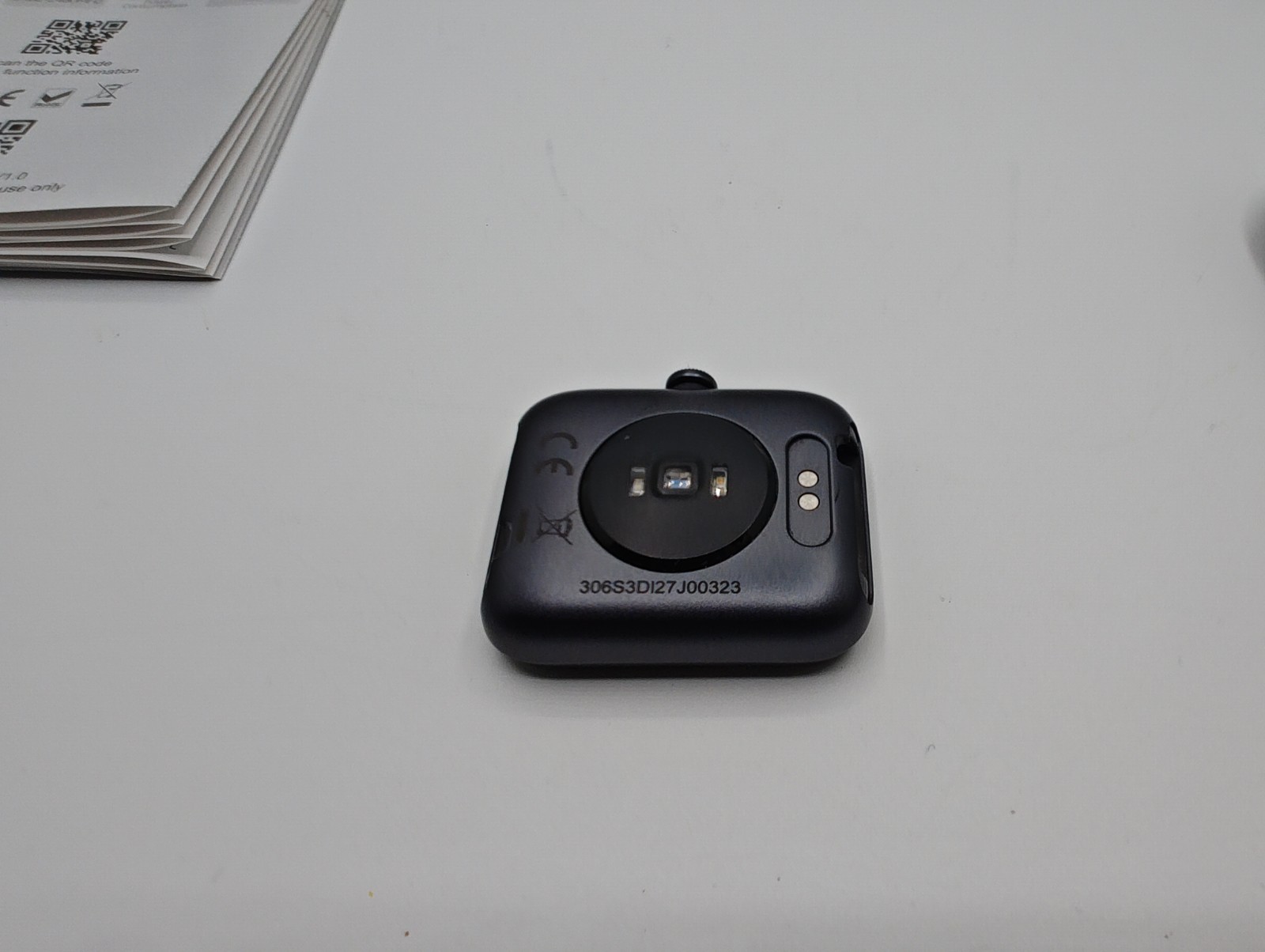 ID207 Mini Smart Watch – New Fitness Tracker – Used. Smartwatch Clasp Issue