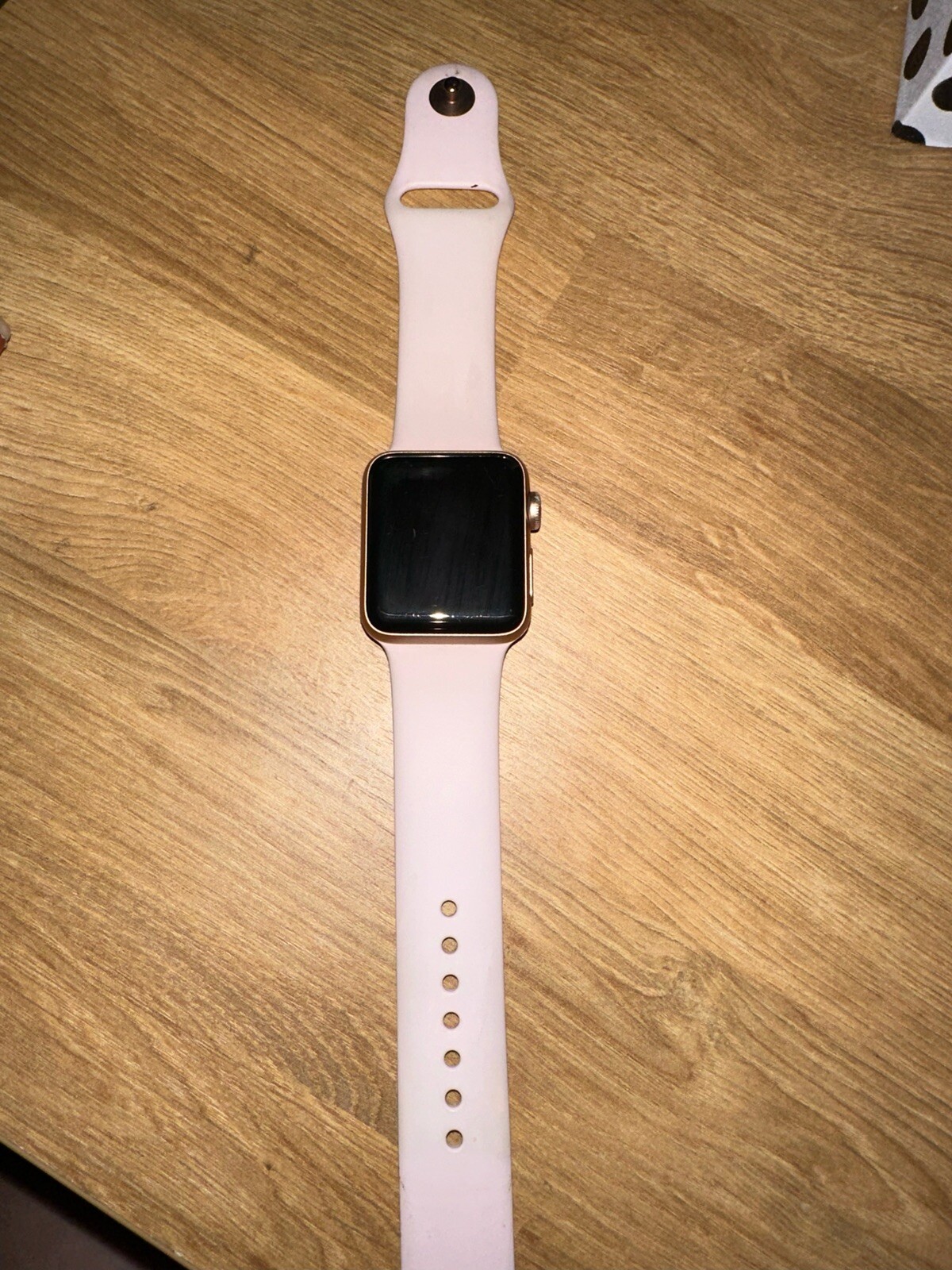 Apple Watch Series 3 38mm Gold Aluminium Case with Pink Sand Sport Band (GPS) –