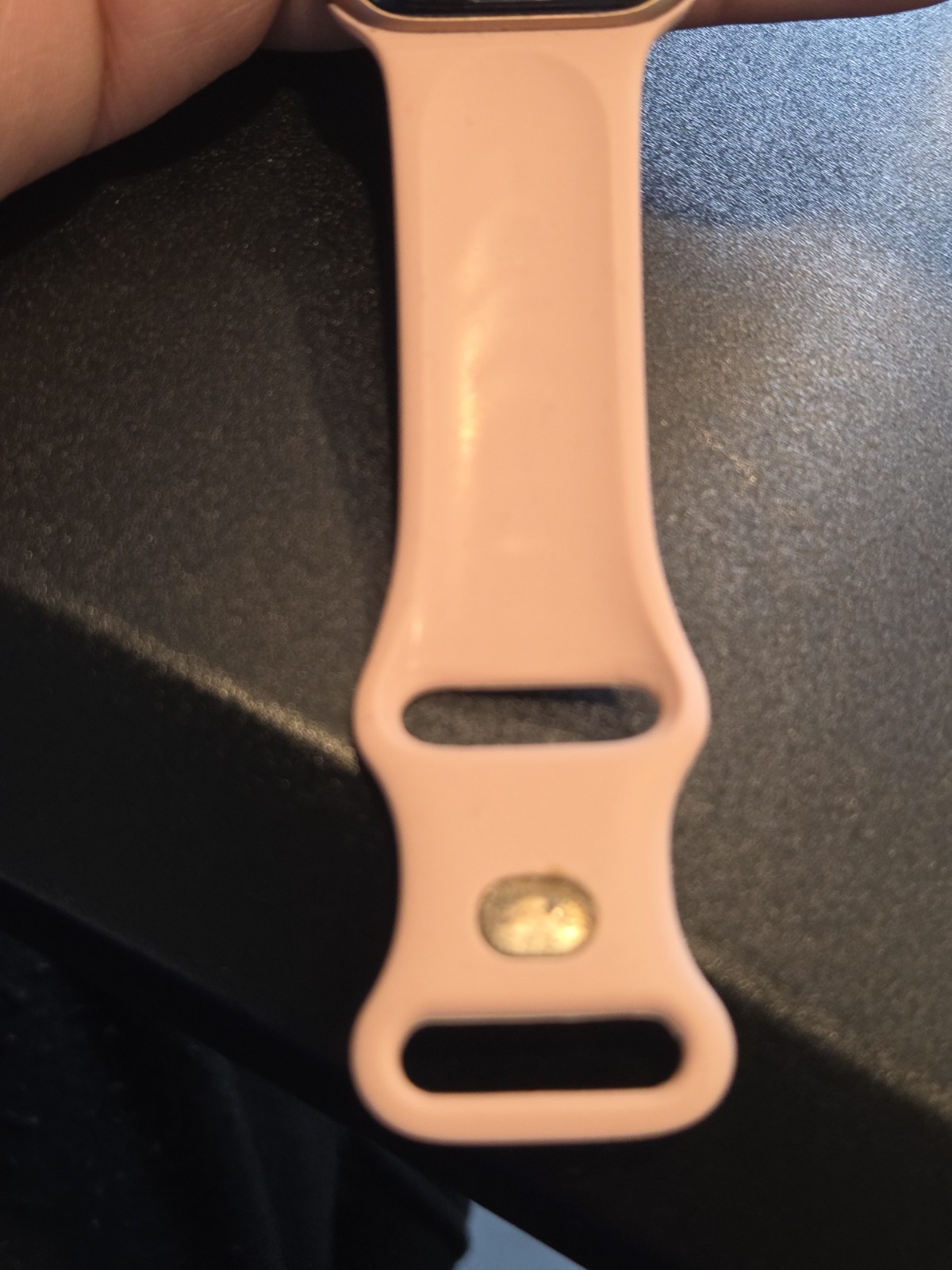 Apple Watch SE 1st or 2nd Generation GPS Cellular 40mm No Activation Lock C202