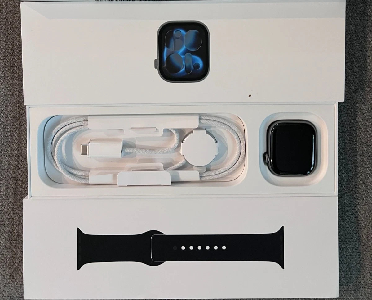 Apple Watch Series 11 42mm GPS Space Gray Case w Black Sport Band M/L MEQX4LW/A