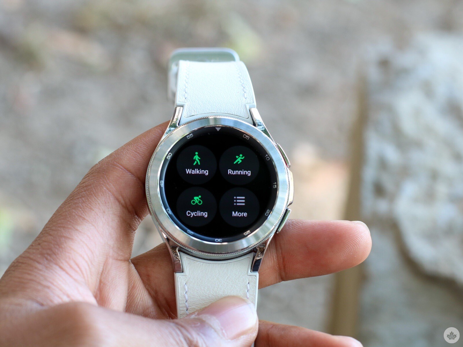 Samsung Galaxy Watch4 Classic SM-R880 42mm Stainless Steel Case with Ridge-Sport