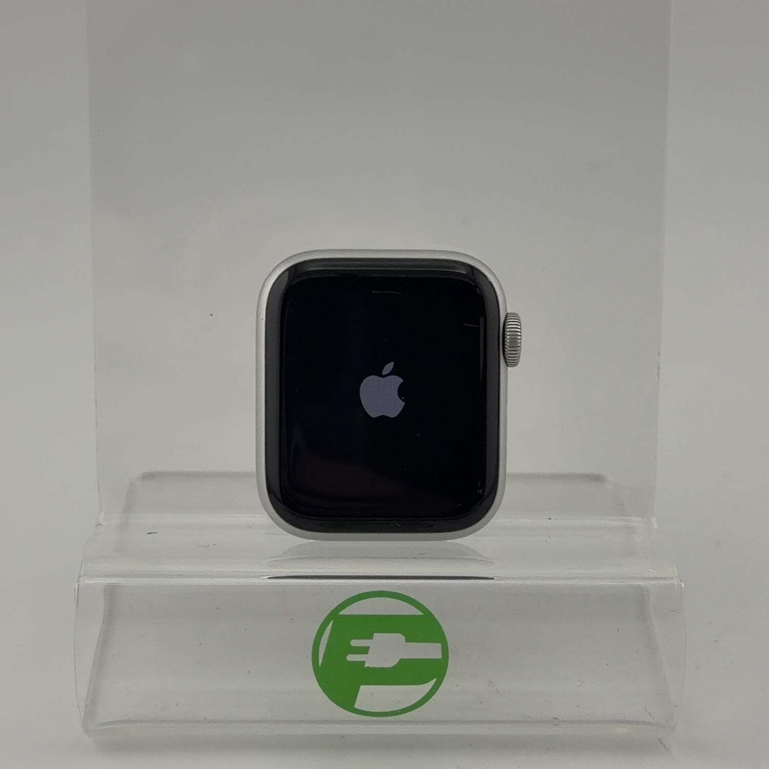 GPS Only Apple Watch SE 2nd Gen 40MM Silver Aluminum A2722 Face Only