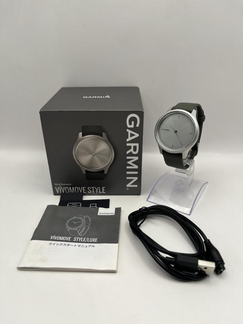 GARMIN Vivomove Style Moss Green Silver Smartwatch Fitness Tracker