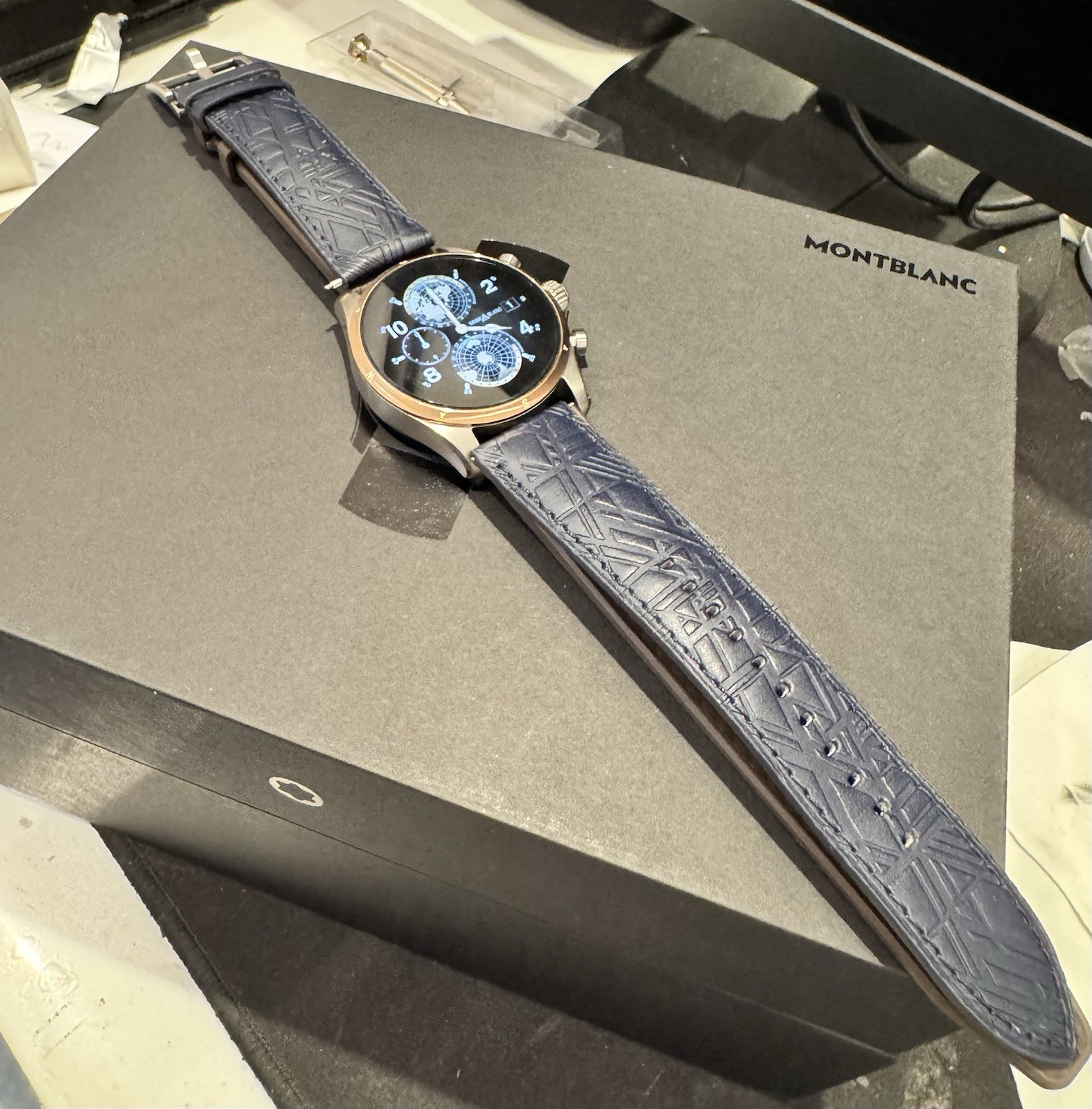 Montblanc Summit 3 Titanium and Rose Gold – Ref. 131798 – Full Set of 4 Straps