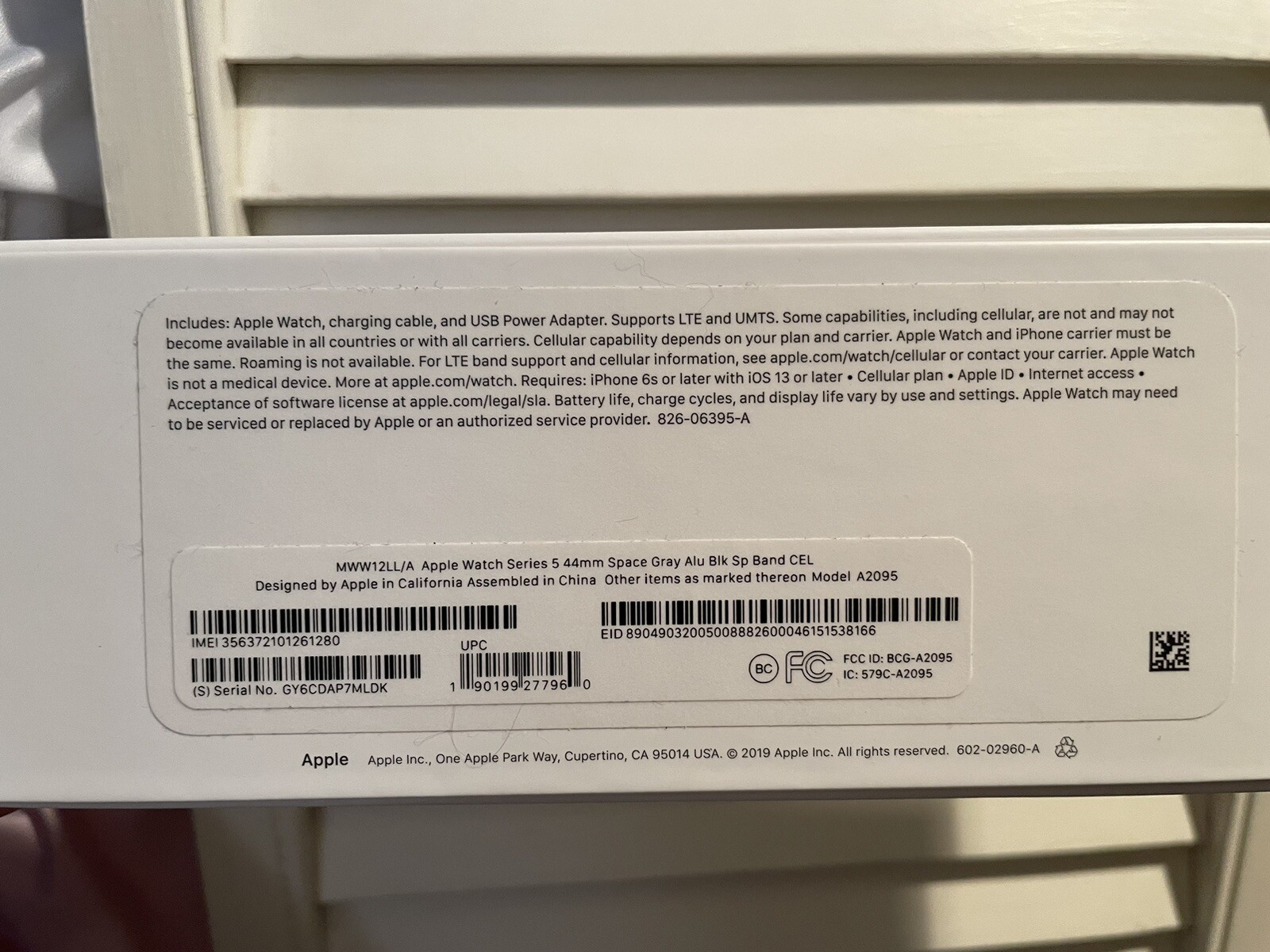 Apple Watch Series 5 44mm Space Gray Aluminum Case with Black Sport Band – S/M &