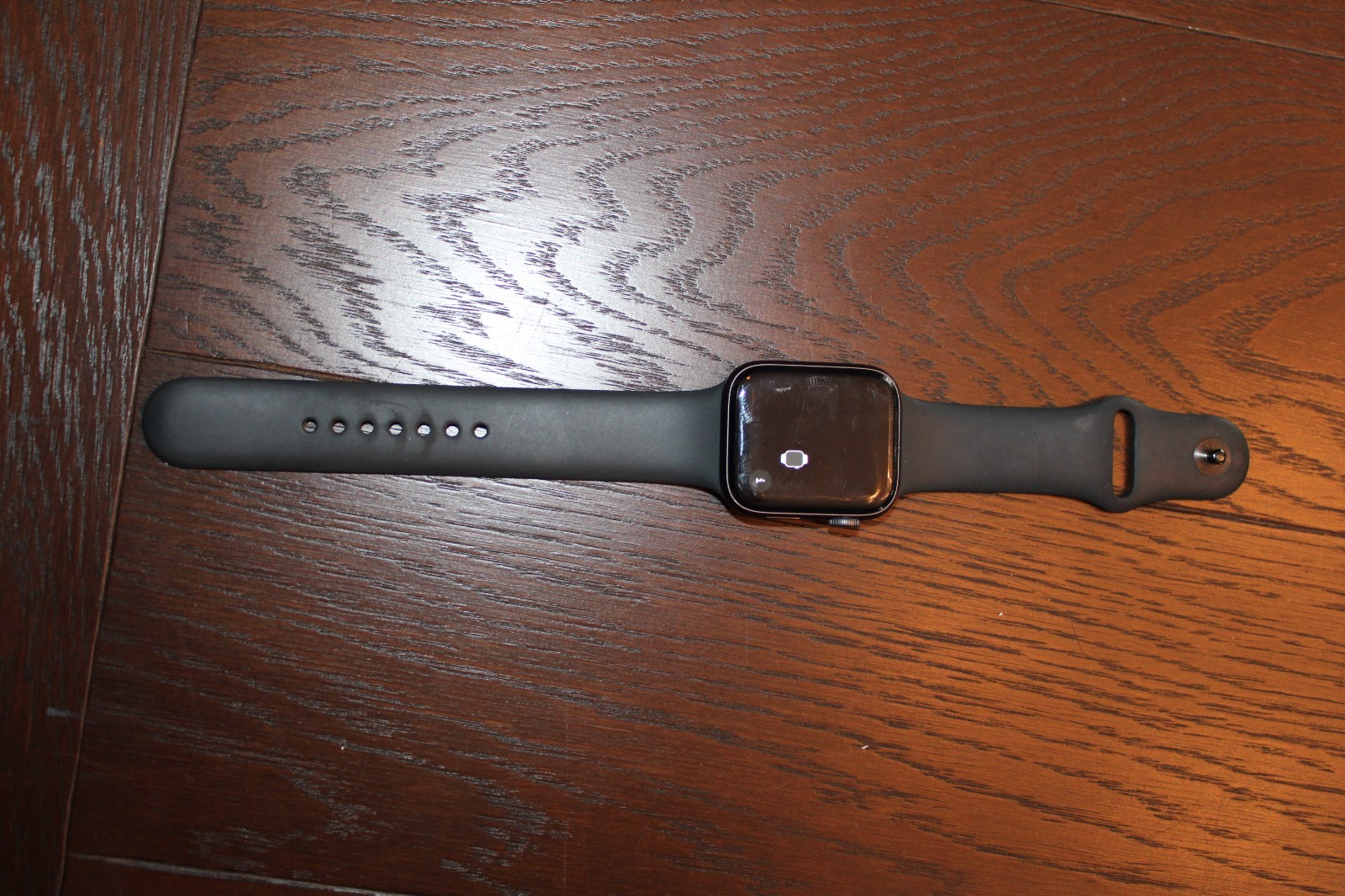 Apple Watch SE, SERIES 2, 3, 5 – ALL WORKING – FOR PARTS – NO RETURNS