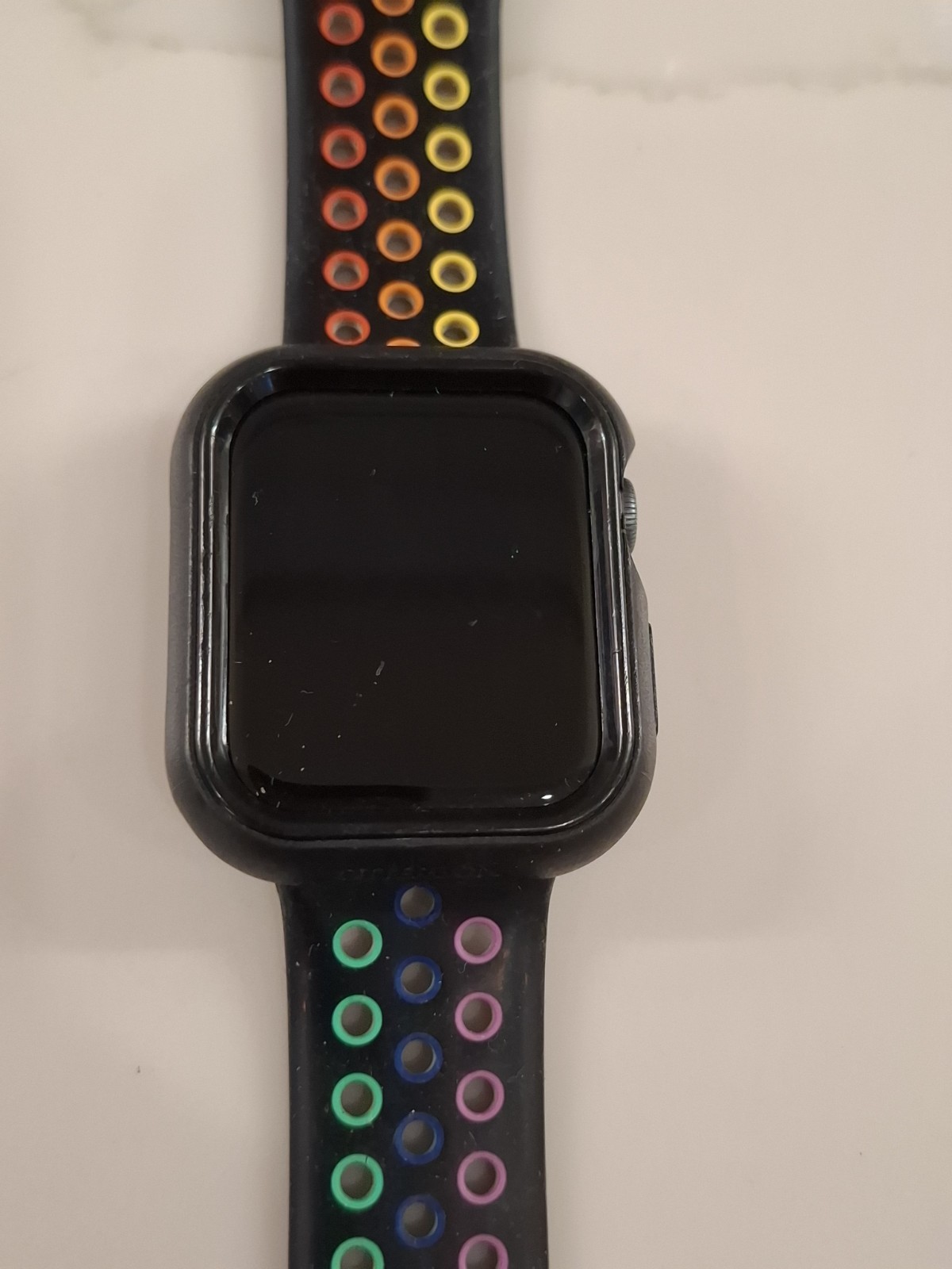 Apple Watch Series 5 42mm GPS Space Gray Aluminum Untested OtterBox Case