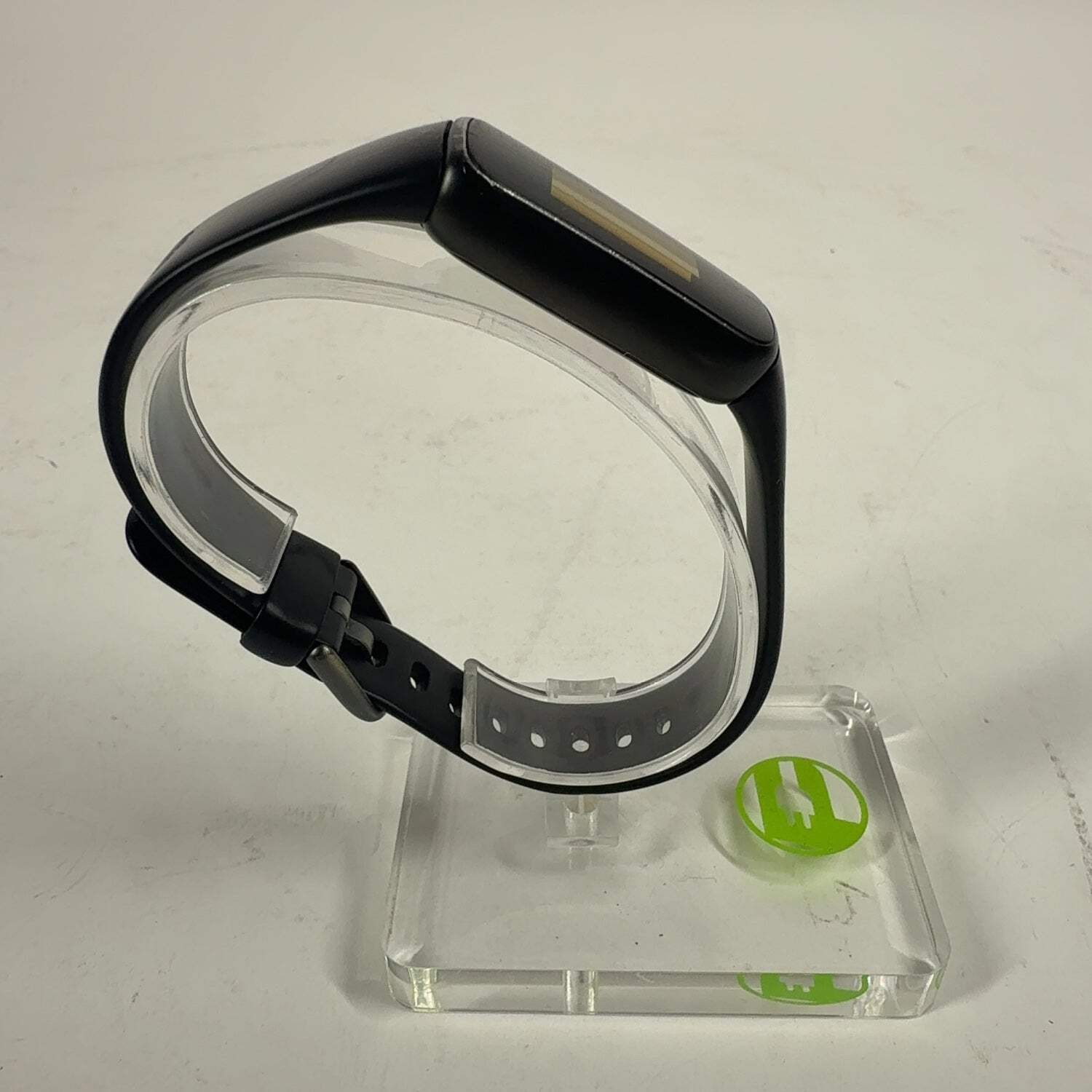Fitbit Luxe Activity Tracker FB422