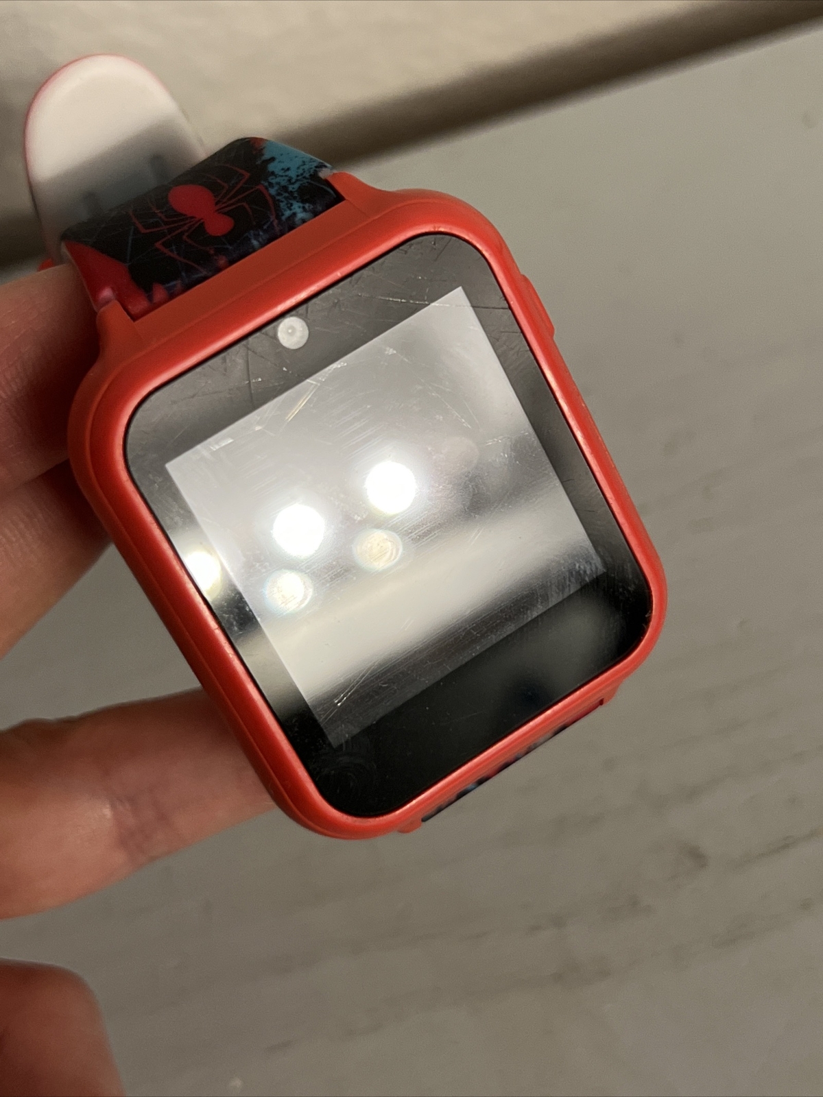 ITIME KIDS ACCUTIME SMART WATCH SPIDERMAN THEMED (TESTED FULL WORKING ORDER)