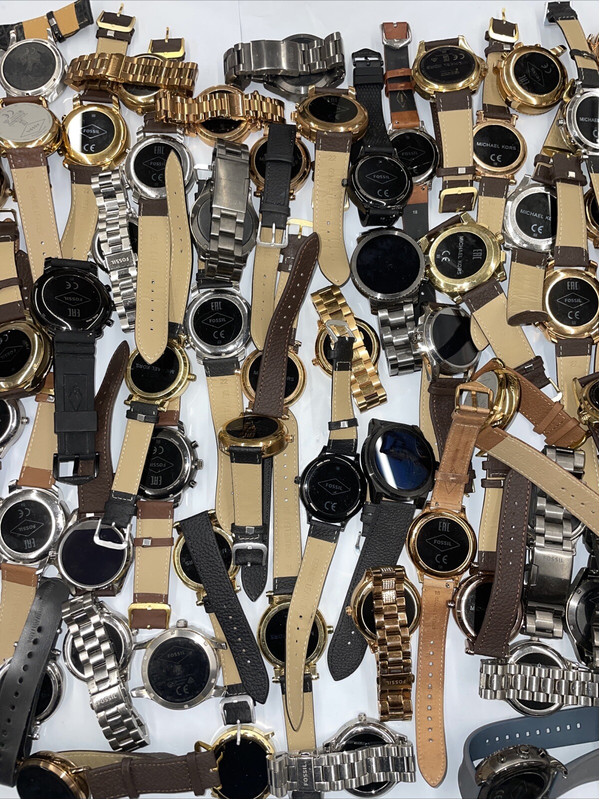 Wholesale watch lot of Fossil/Michael Kors Gen 3 Smart Watch Qty 100 Sku LAN24