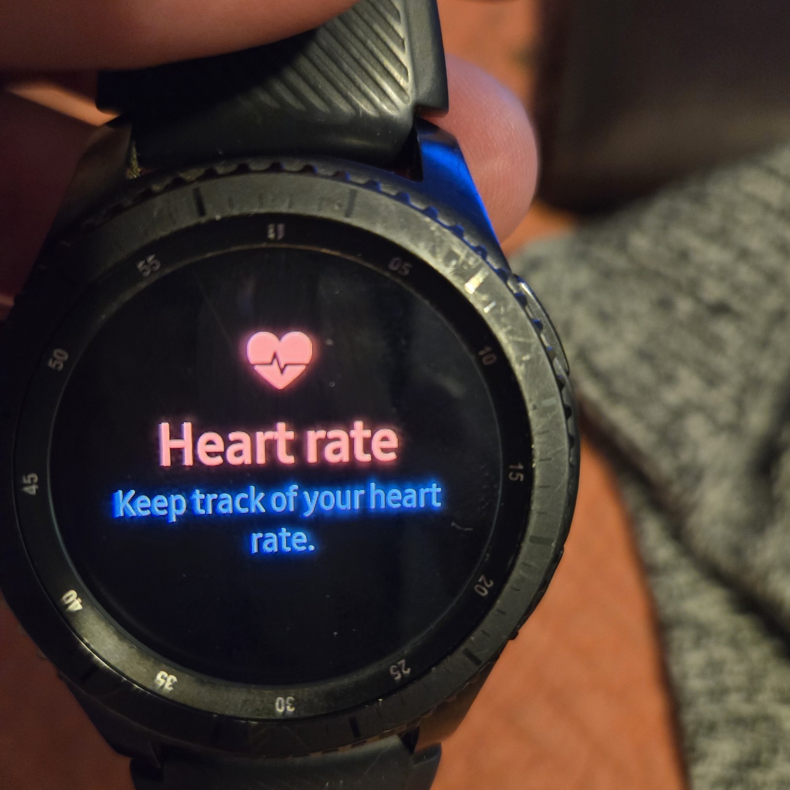 Samsung Galaxy Gear S3 Frontier SM-R760 WiFi Smartwatch Space Gray / Black