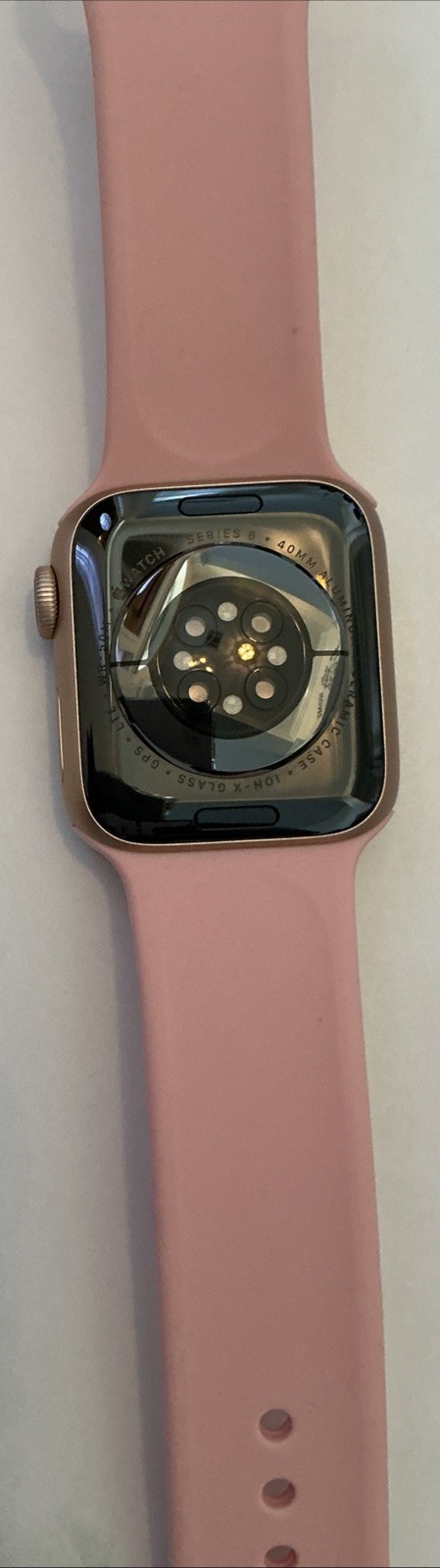 Apple Watch Series 6 GPS, Wifi 40mm Smart Watch – Rose Gold Aluminum Sport,