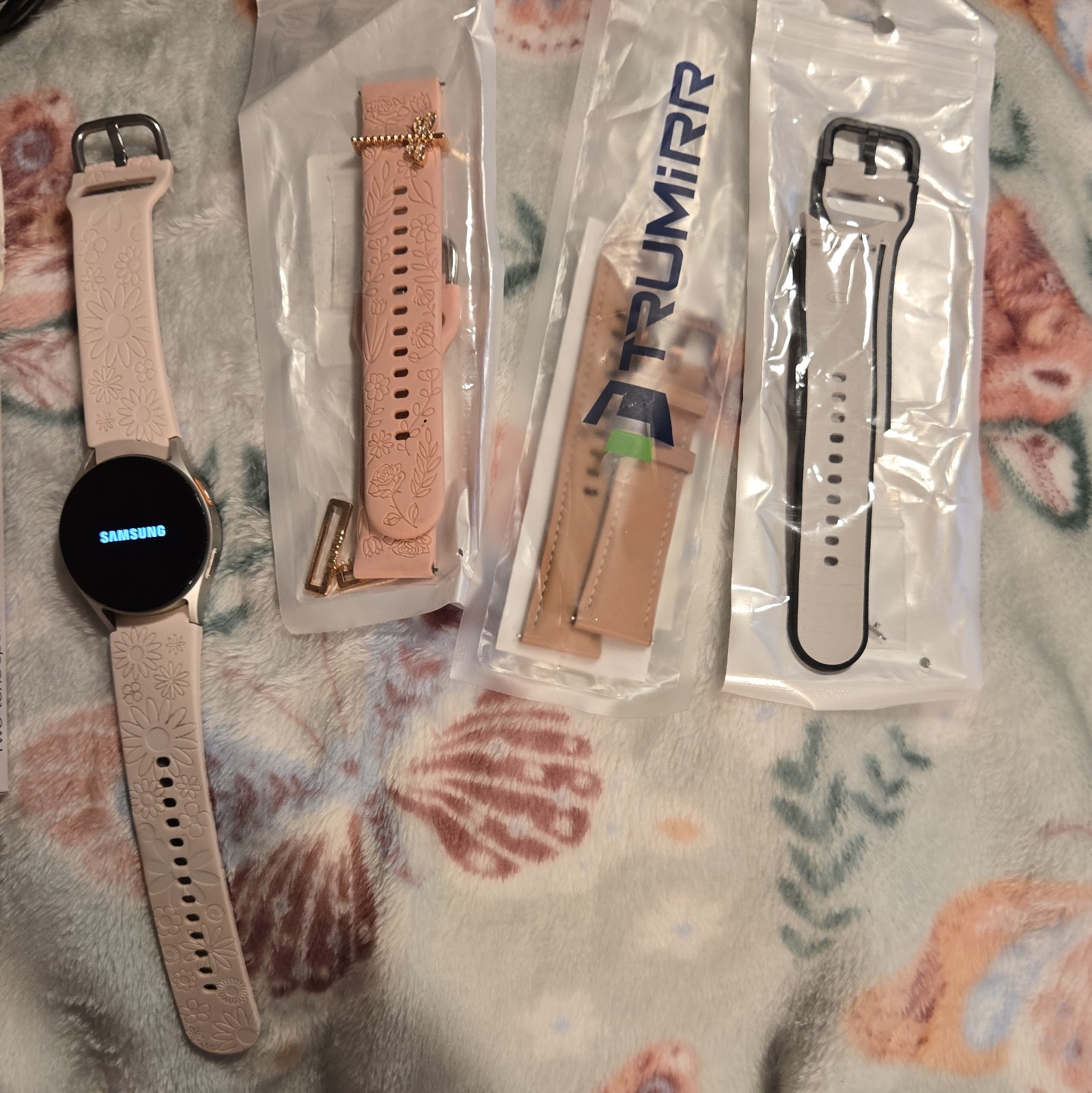 Samsung Galaxy Watch7 40mm Silver GPS Sapphire 5 ATM 32GB Wear OS Pink Band