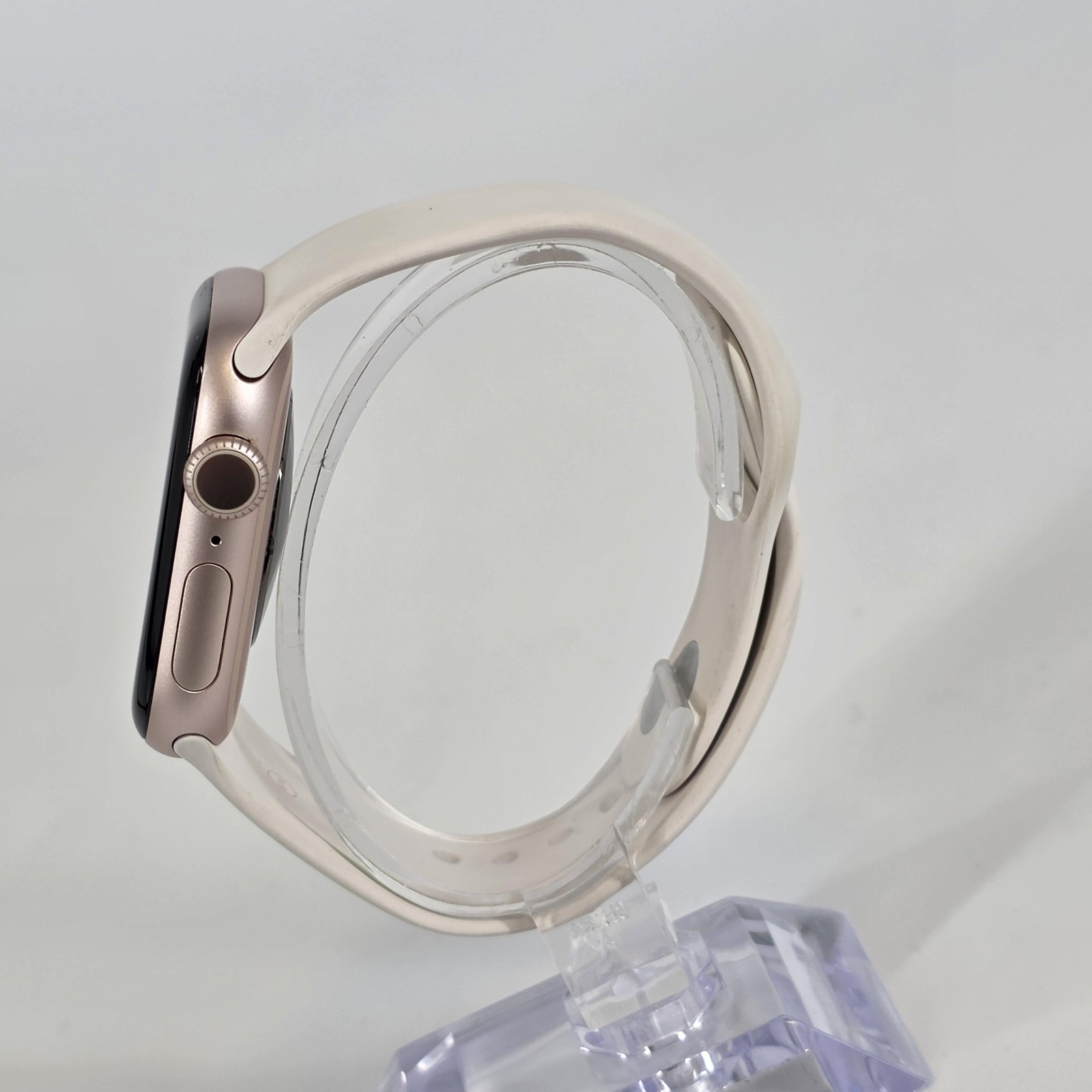 Apple Watch (Series 10) 42mm Rose Gold Aluminum (LTE) w/ Sport Band – Very Good