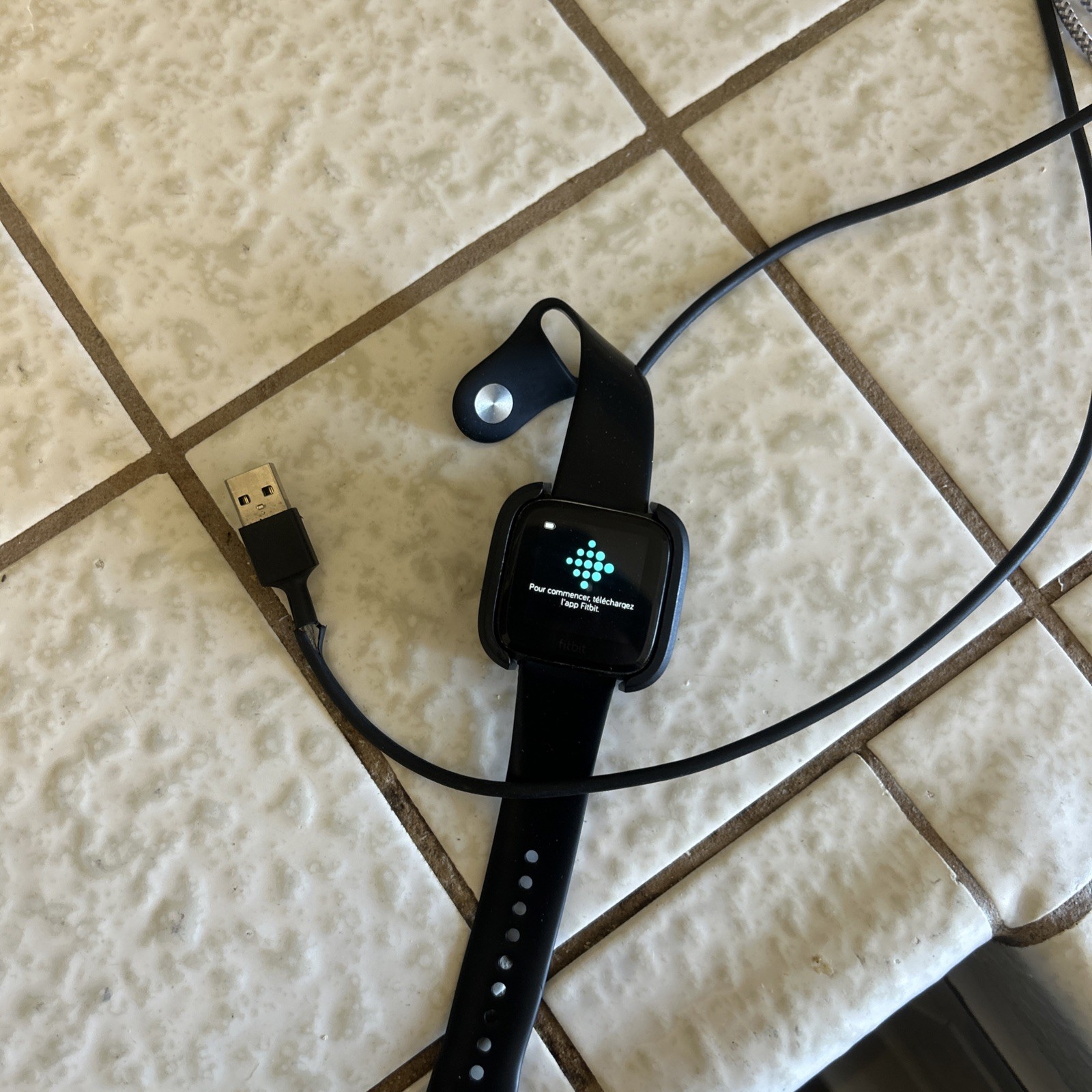 Fitbit Versa 2 Tracker, Black W/ Cord