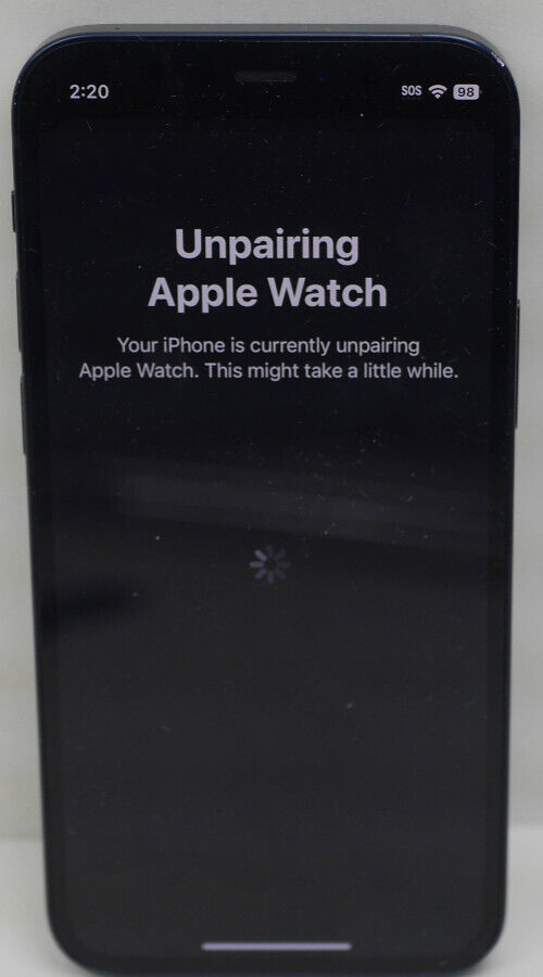 Apple Watch SE (2nd Gen) Smart Watch 40mm A2722 MNT93LL/A (O20128-1 CR) S1A
