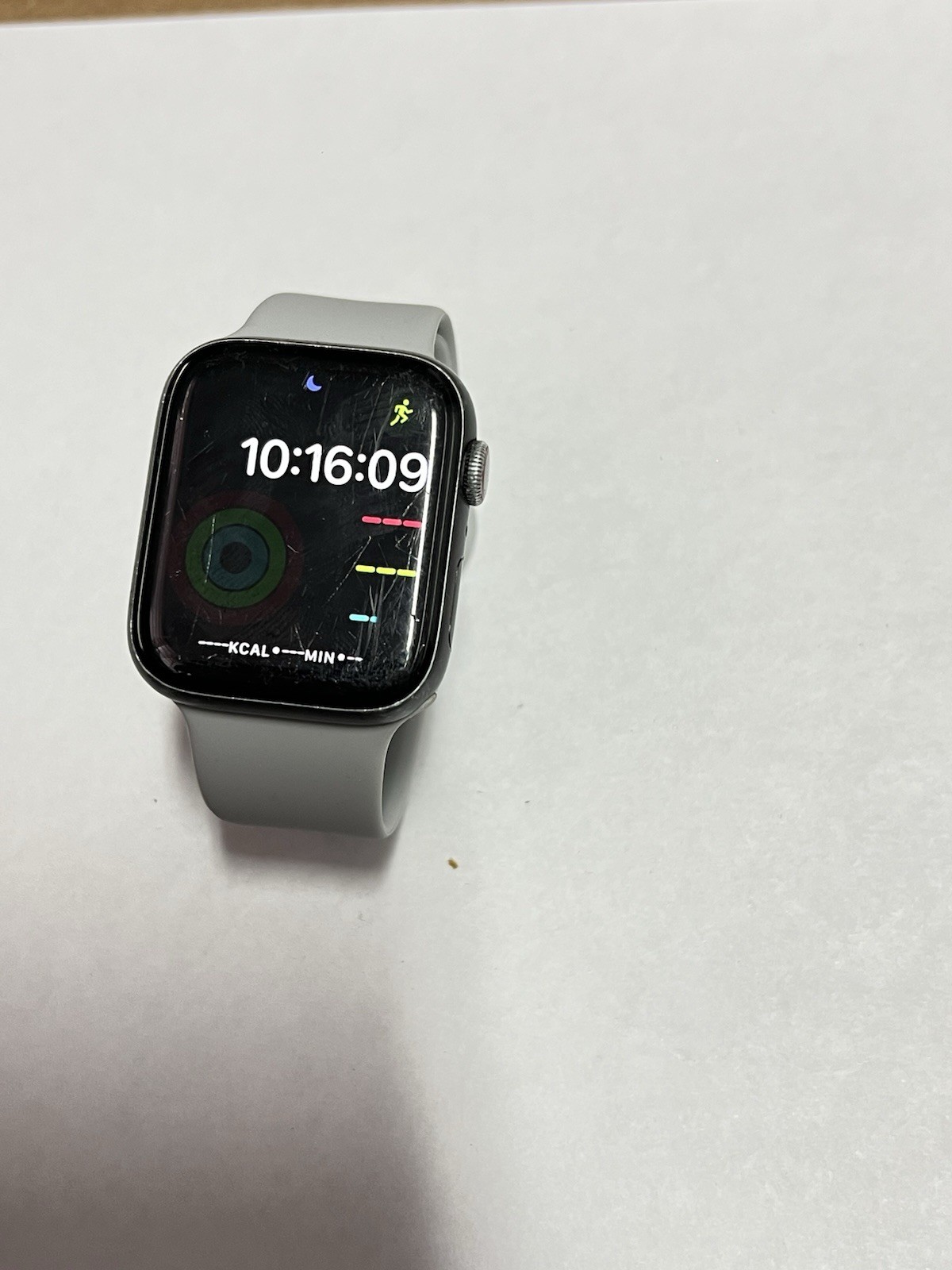 Apple Watch Series 5 44mm black Aluminum Case Sport Band GPS-LTE- burn