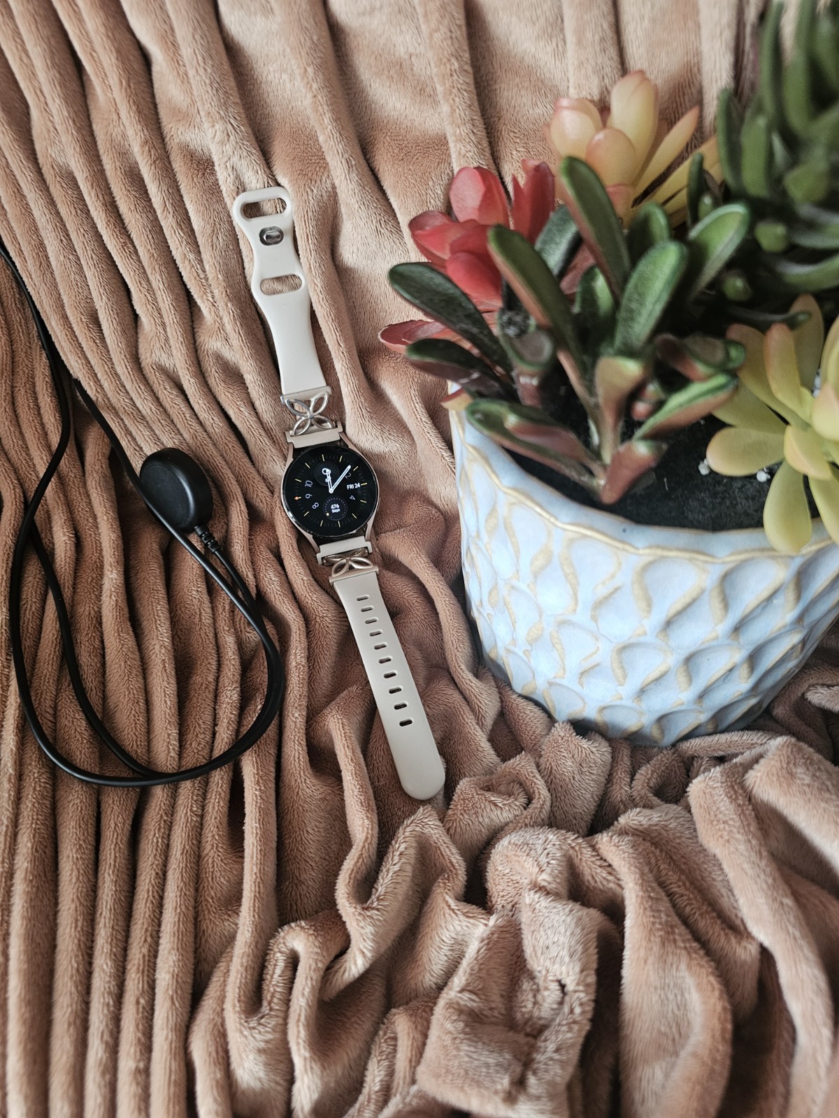 Samsung Galaxy Watch 4 SM-R860 Bluetooth /GPS/WiFi 40mm – PINK