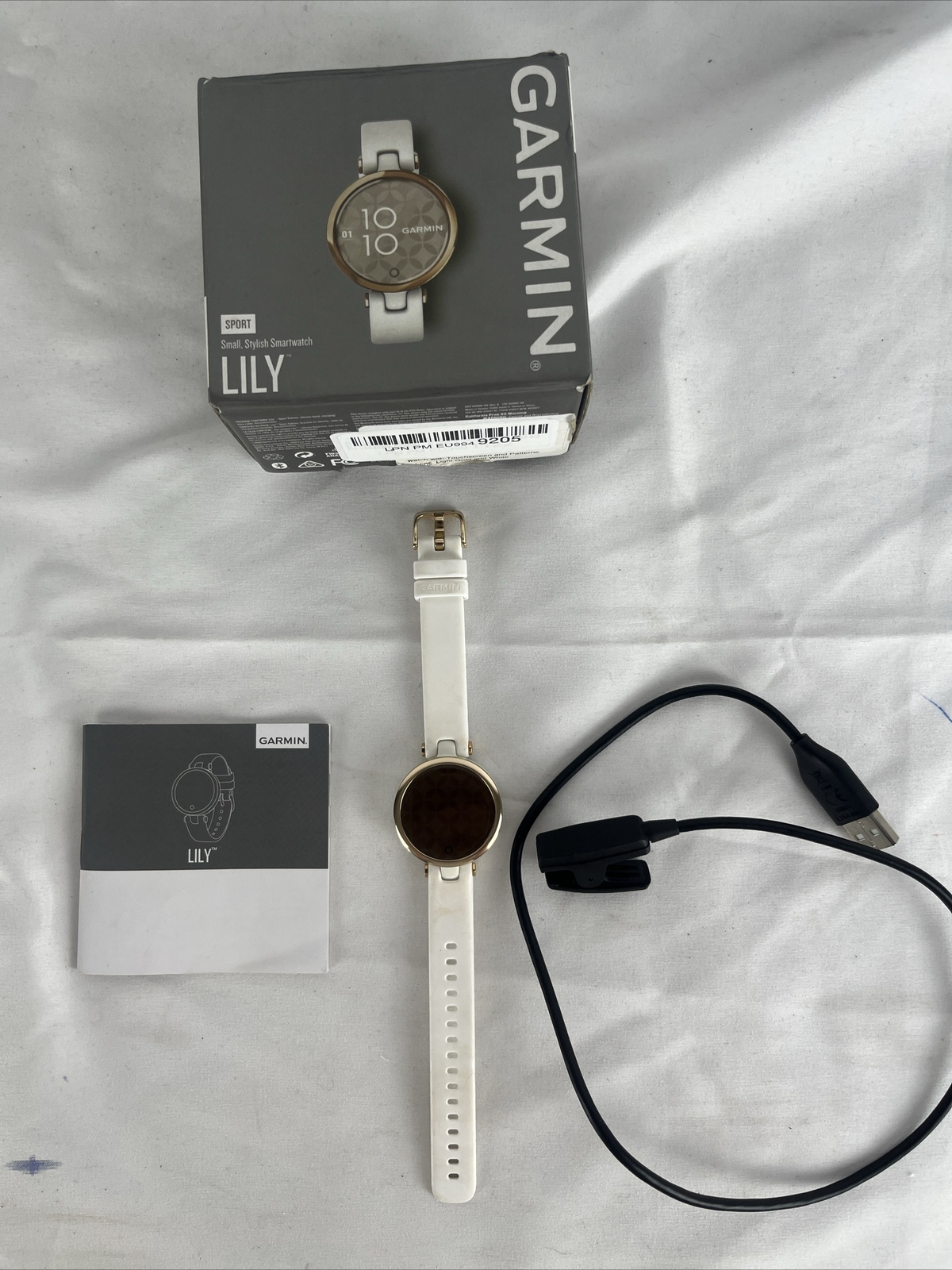 Garmin Lily GPS Fitness Smartwatch Light Gold with White Wristband