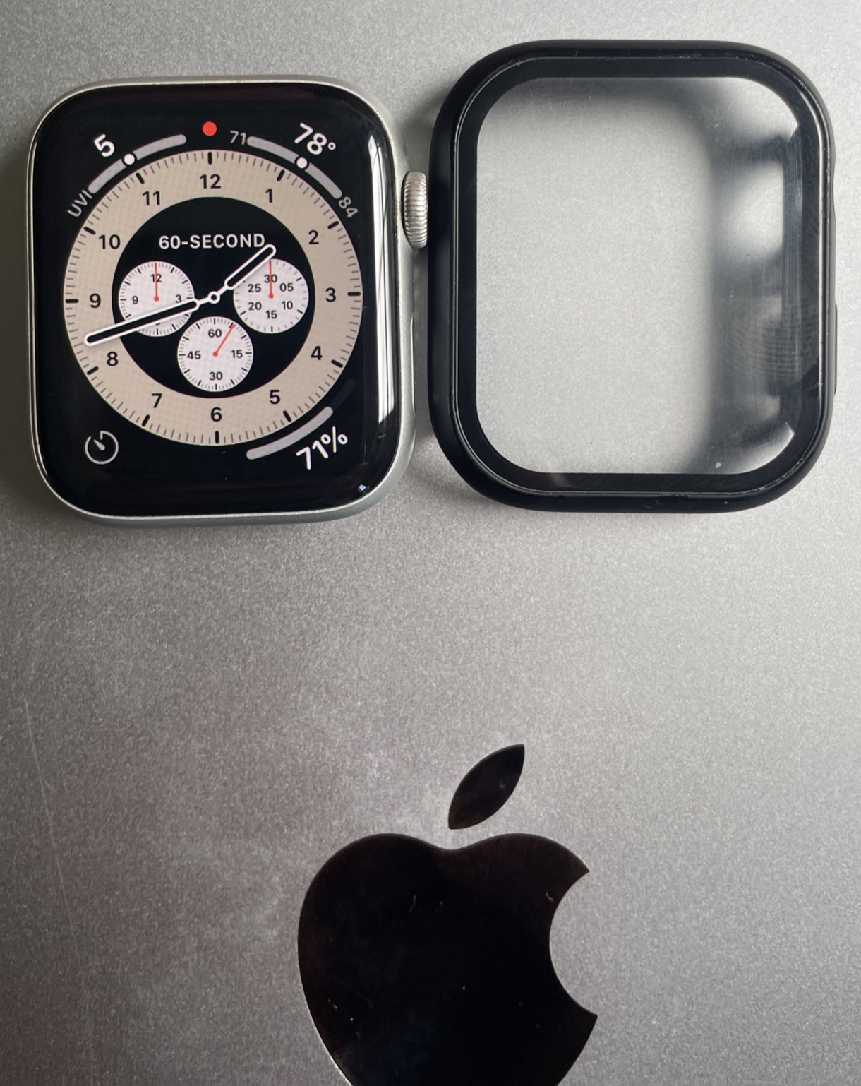 Apple Watch Series 5 44mm Silver GPS + CELLULAR UNLOCKED 86% Battery