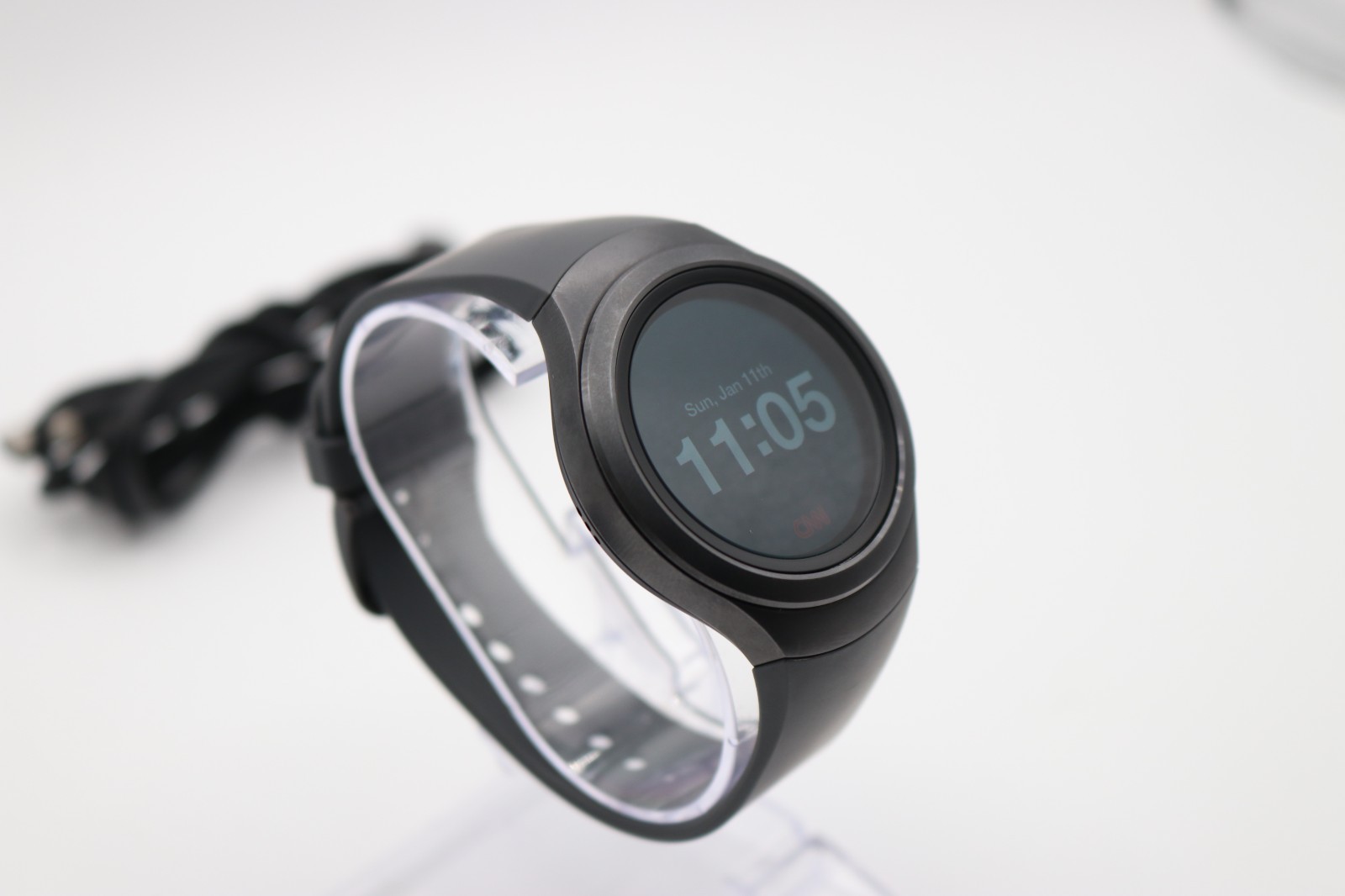 Samsung Galaxy Gear S2 44mm Stainless Steel Case Dark Gray Classic Buckle