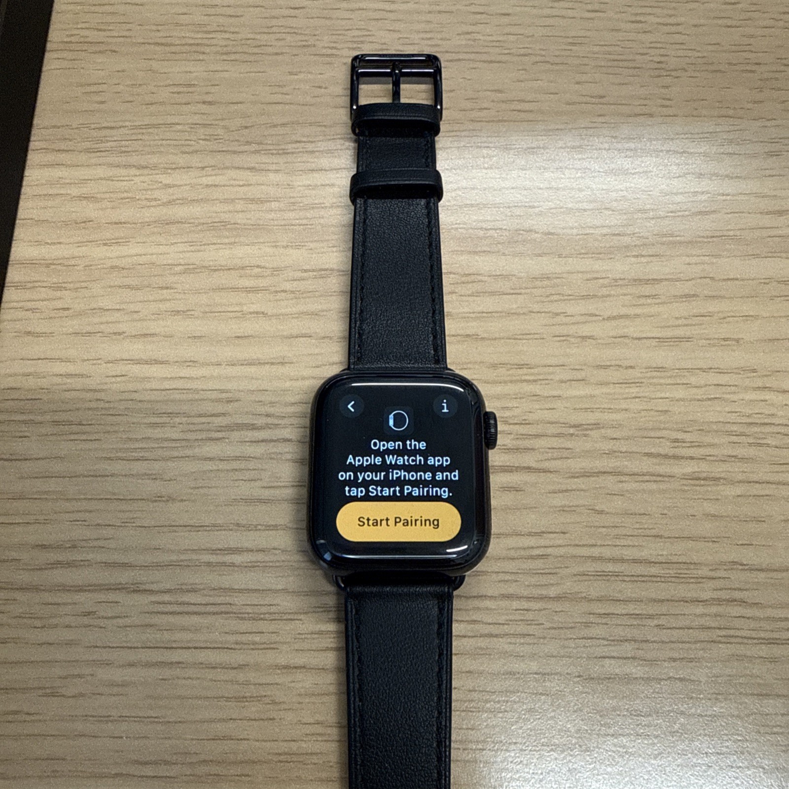 🚀 Apple Watch Series 5 Hermes 40mm Space Black Noir Tour Leather Straps