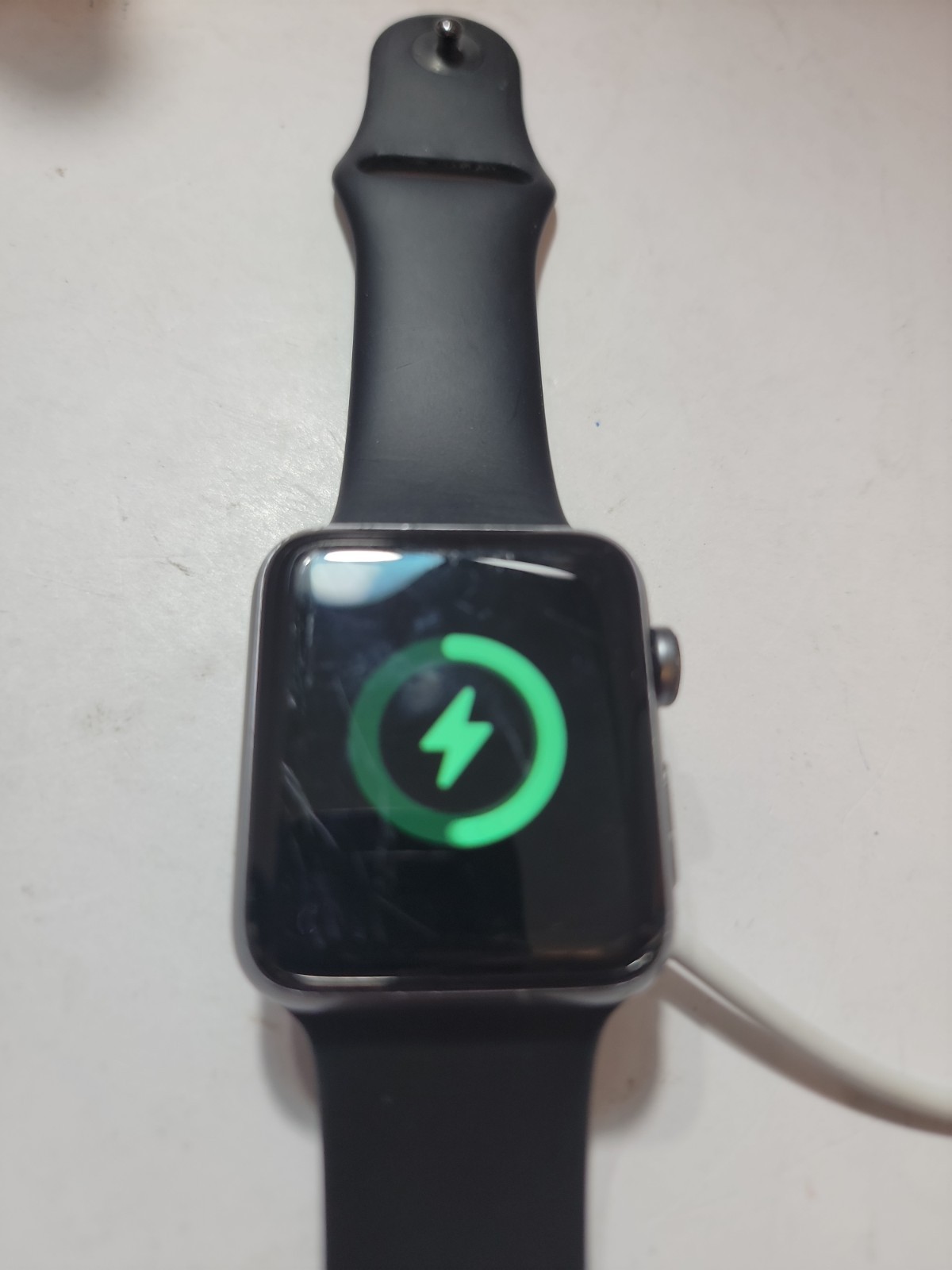 Apple Watch Series 3 42mm Aluminum GPS LTE Space Gray Black Band M/L Scratched