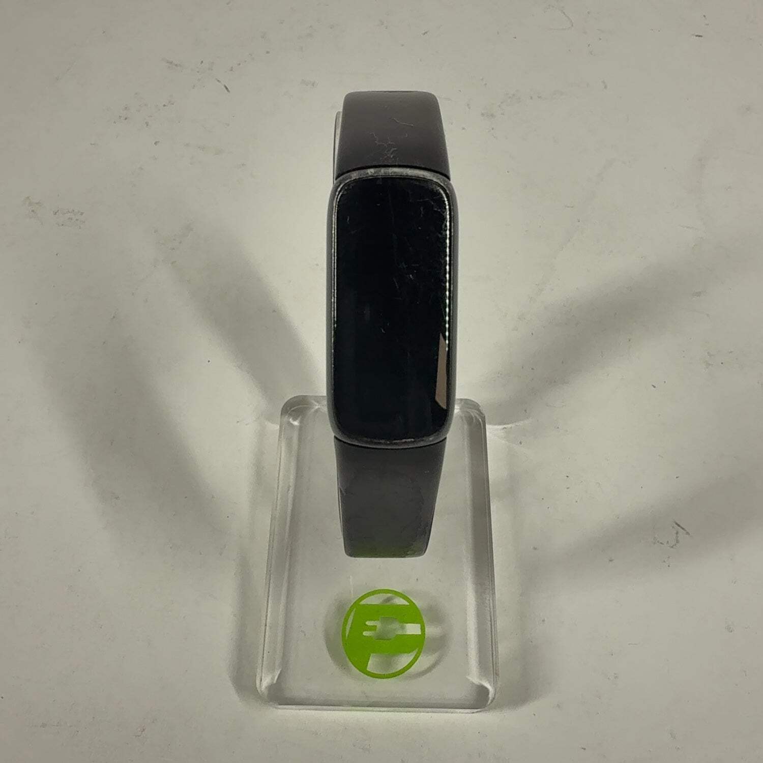 Fitbit Luxe Activity Tracker FB422