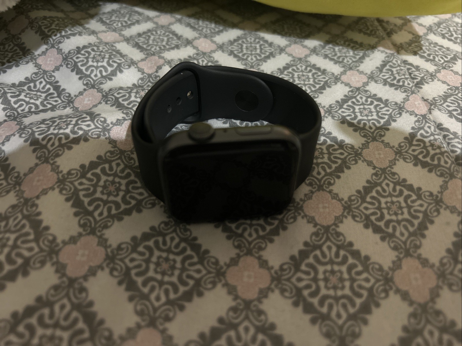 Apple Watch Series 4 44mm Aluminum Case, GPS+ Cellular, Unlocked