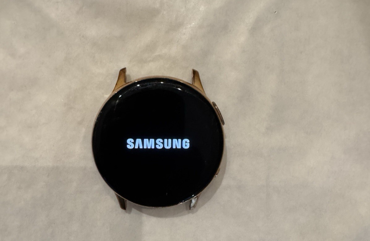 Samsung Galaxy Watch Active 2 SM-R835U Gold LTE Unlocked (Touch-Failed)