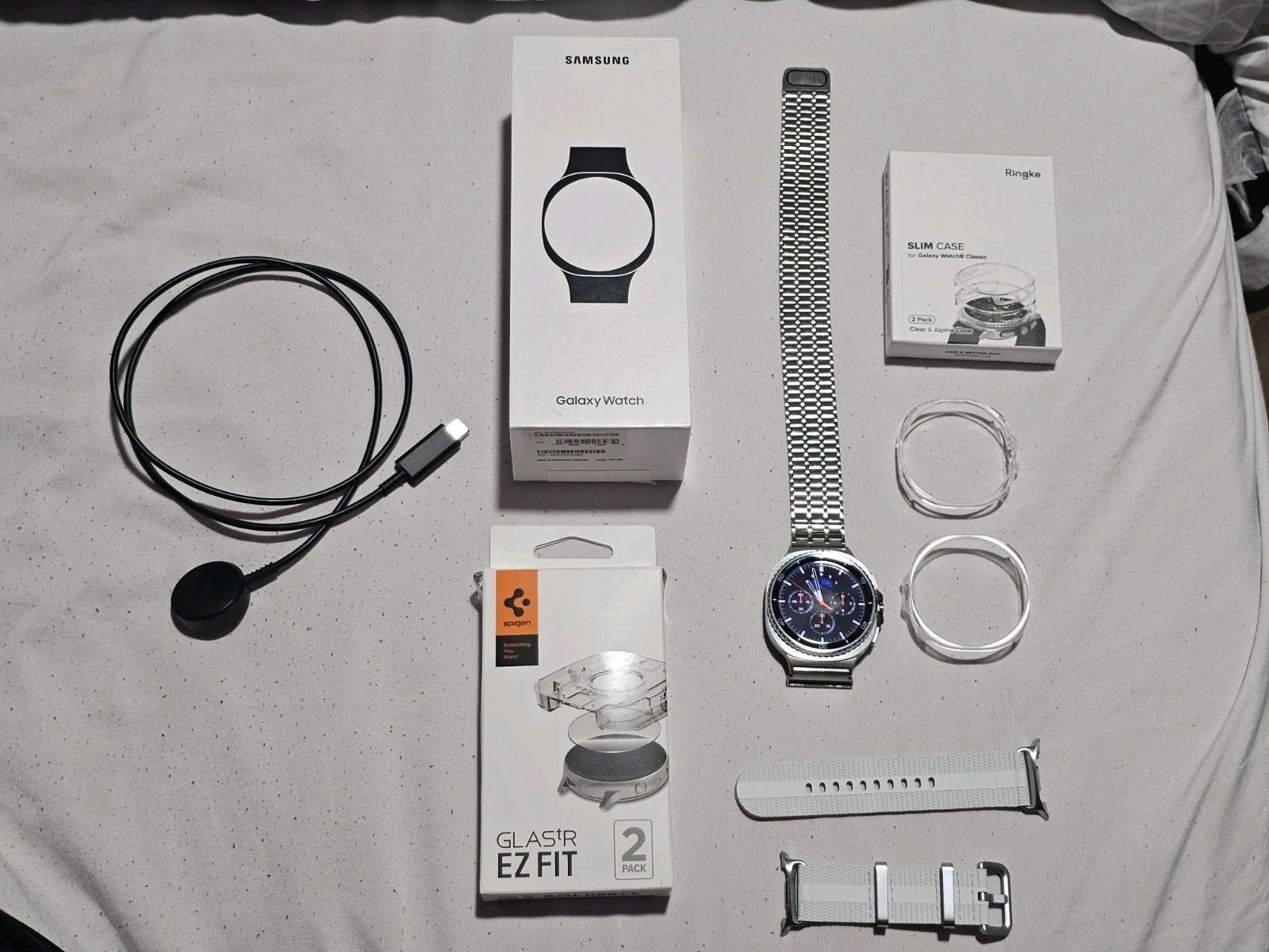 Samsung Galaxy Watch 8 Classic Smartwatch With AI Assistant Barely Used.