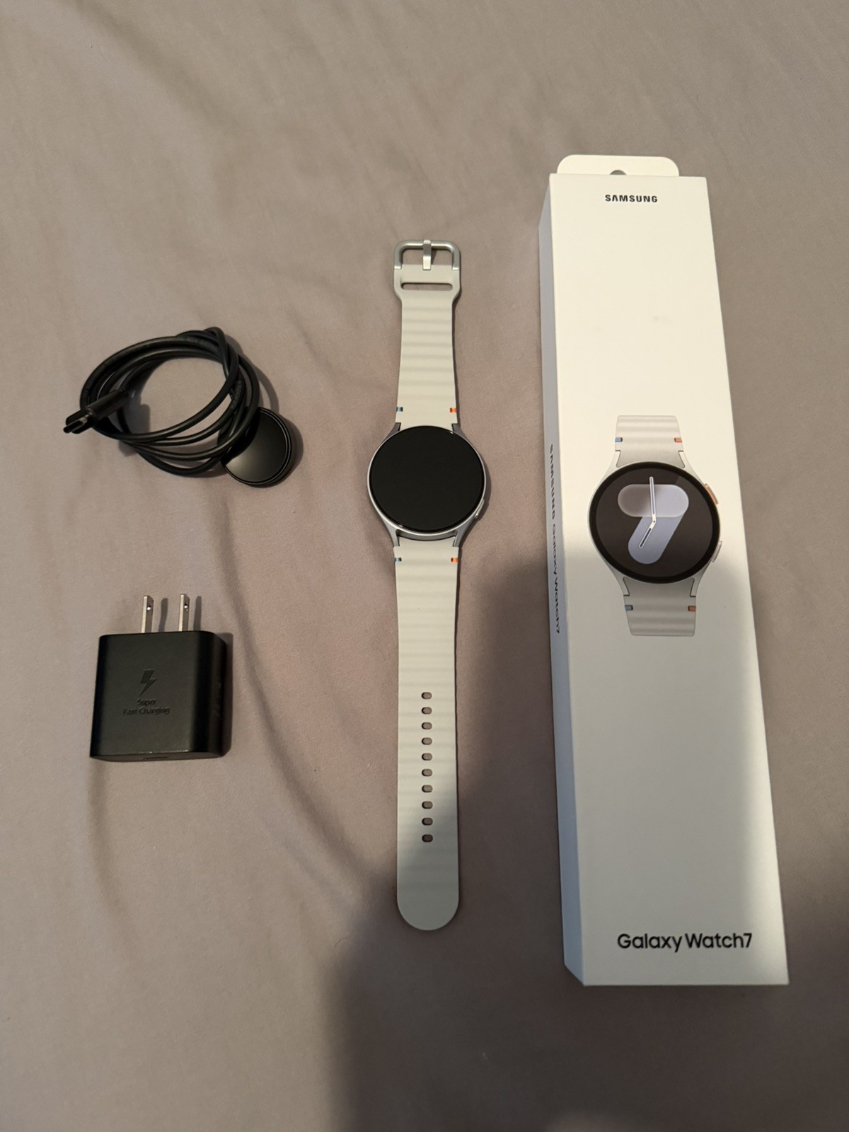 Excellent Samsung Galaxy Watch 7 44mm Bluetooth Silver SM-L310