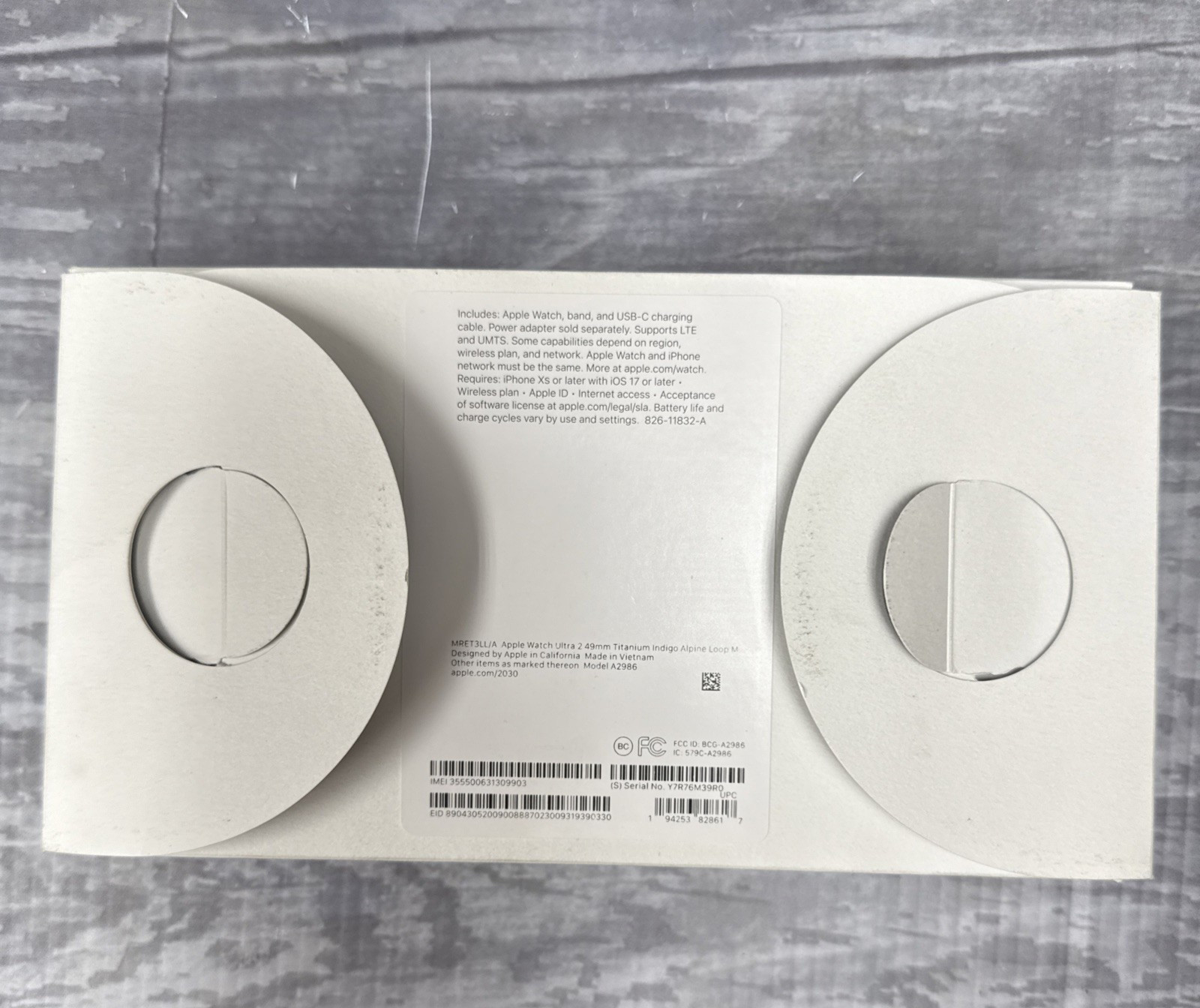 Apple Watch Ultra 2 49mm Titanium Indigo Alpine Loop M CELLULAR & GPS
