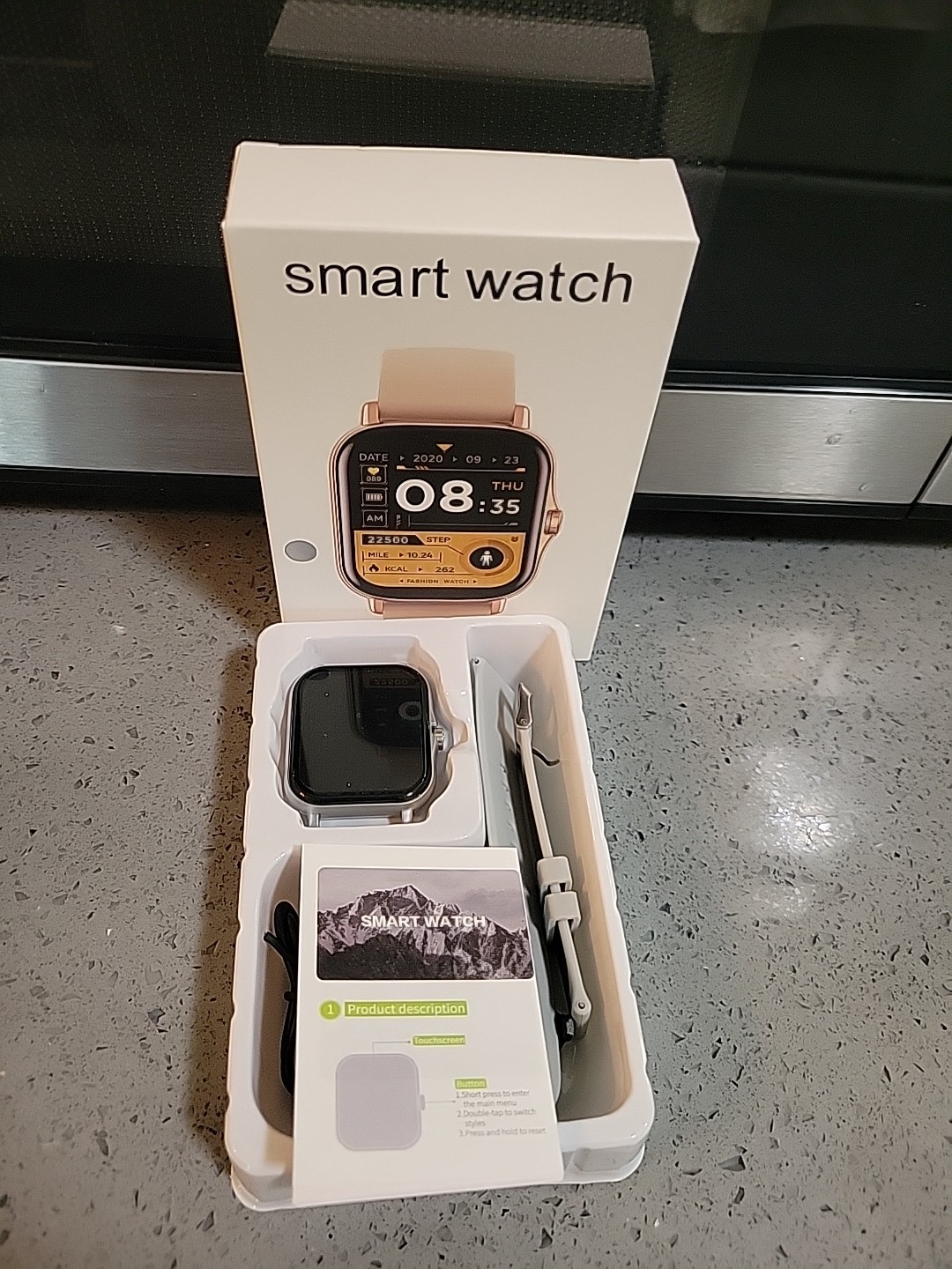 SMART WATCH HEALTH MONITORING BLOOD PRESSURE OXY PHONE MESSAGING, CALLS Sleep.