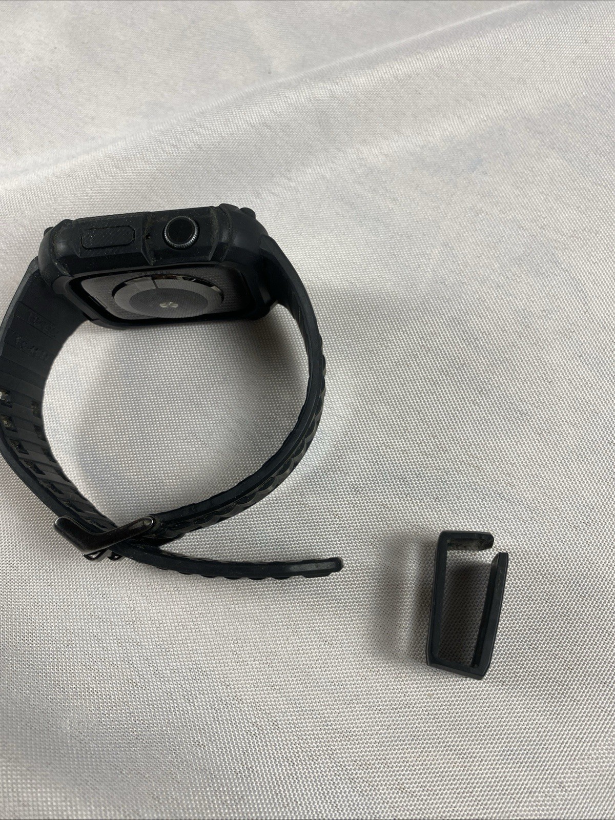 Apple Watch Series 5 44mm Gray GPS WiFi Smartwatch W/ Charging Case and Band