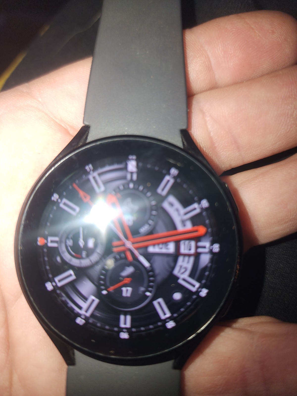 Samsung Galaxy Watch5 (44mm) Smartwatch (SM-R915U) LTE + WiFi – Graphite