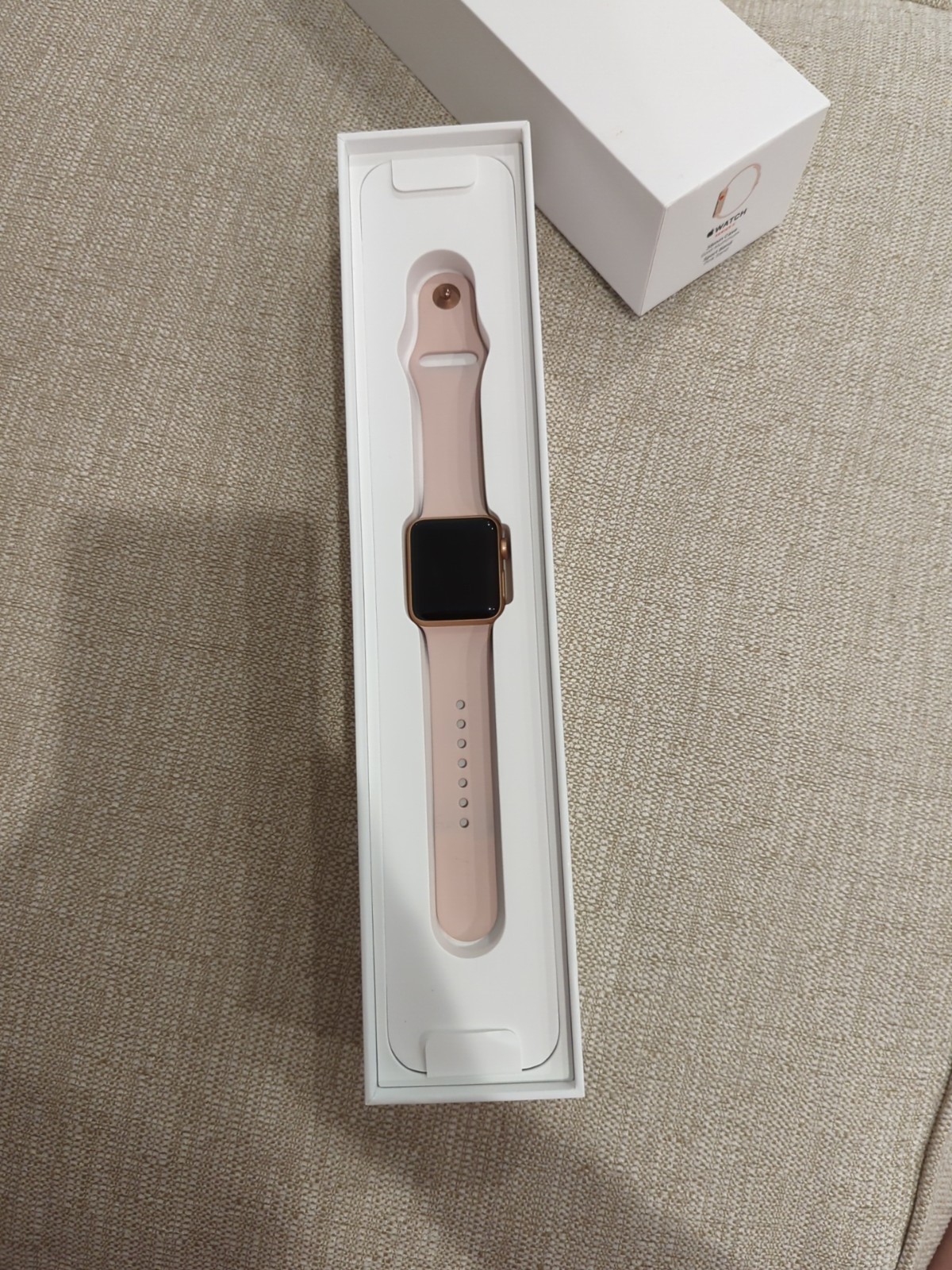 Apple Watch Series 3 – 38 MM Rose Gold with Pink Sand Sport Band
