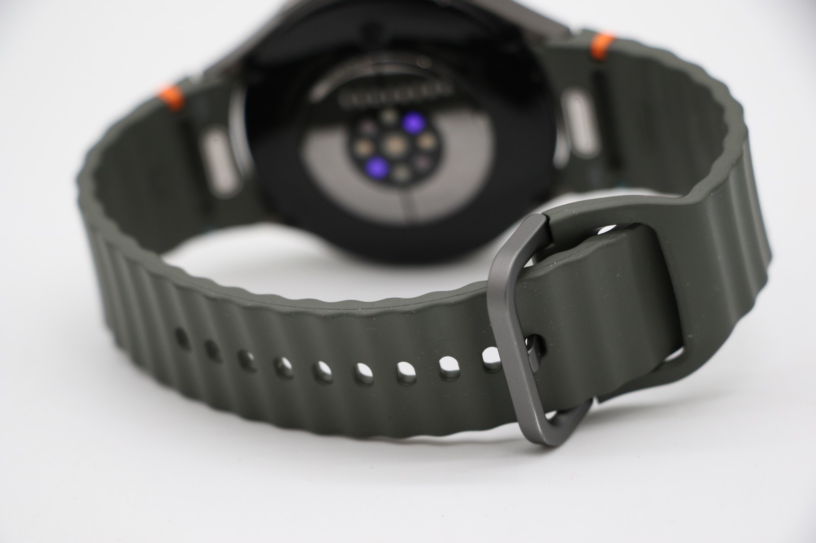 Samsung Galaxy Watch 7 SM-L315U 44MM GPS + LTE Unlocked – Green