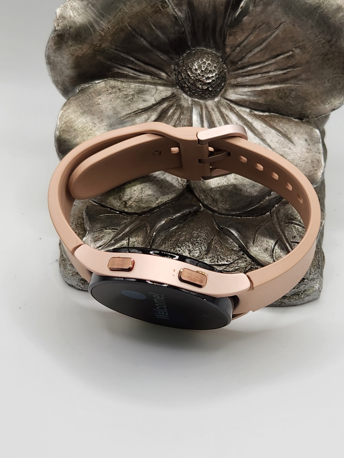 Samsung Galaxy Watch 4 40mm Smartwatch SM-R860NZDCXAA ,rose gold,used #160